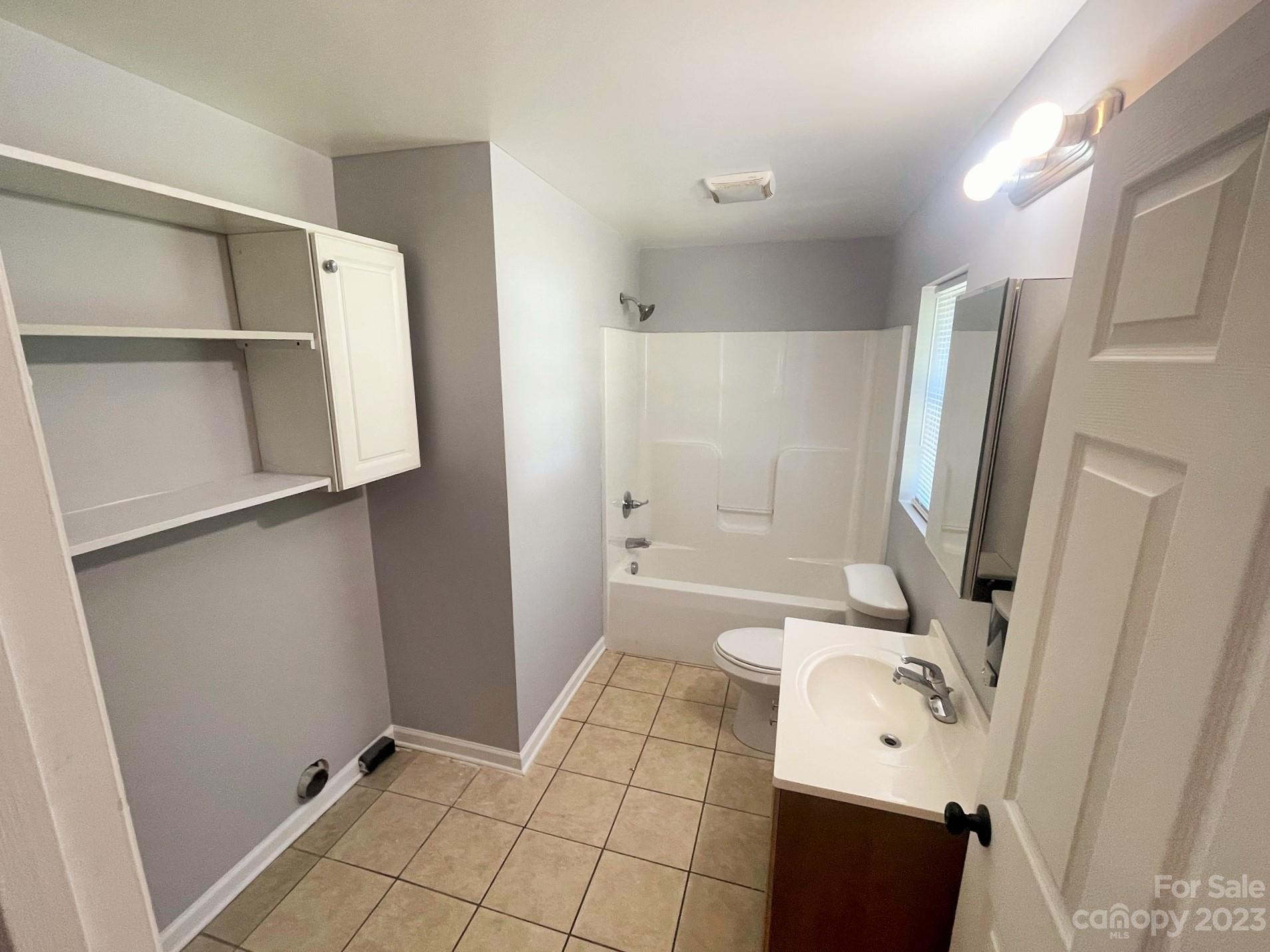 767 18th Street Property Photo 12