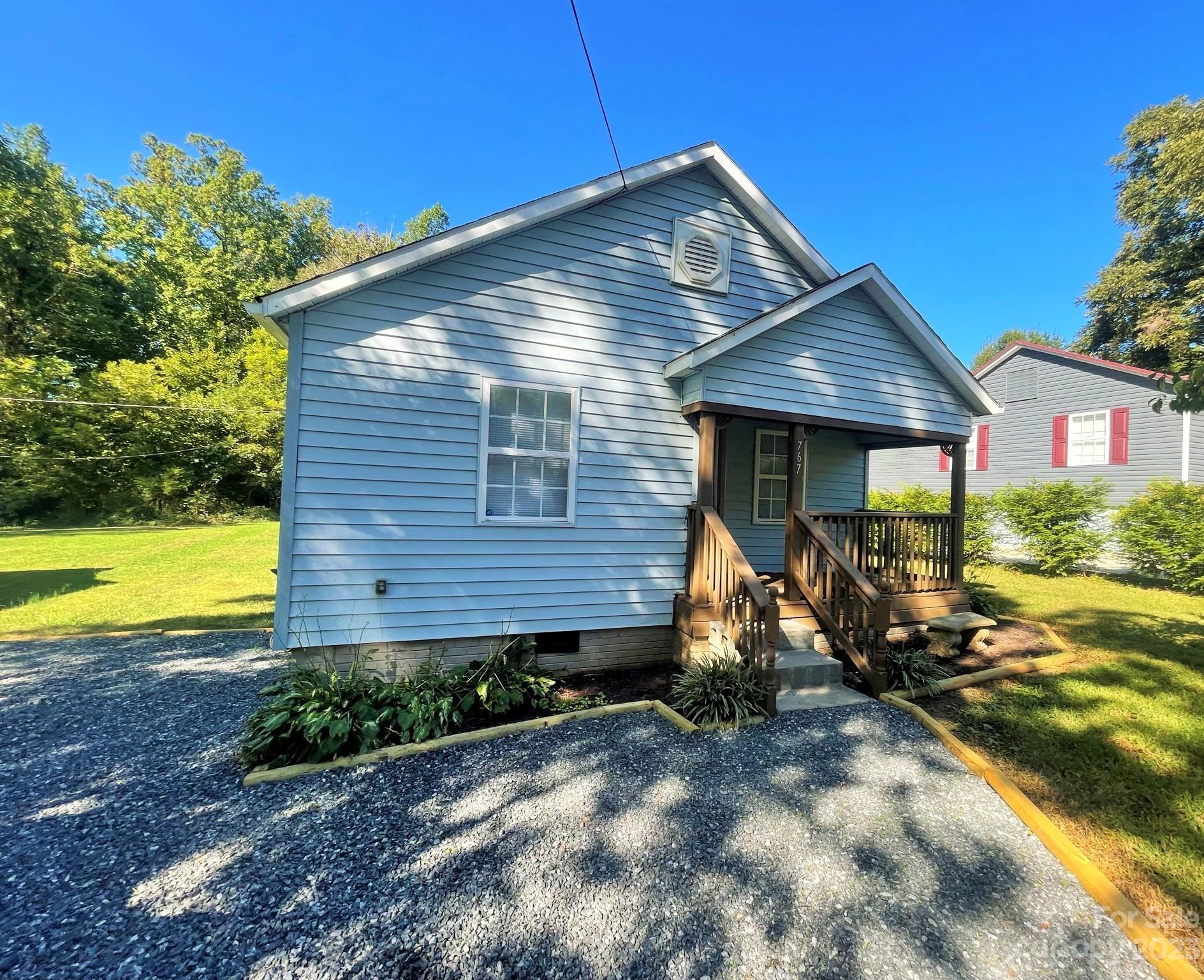 767 18th Street Property Photo 14