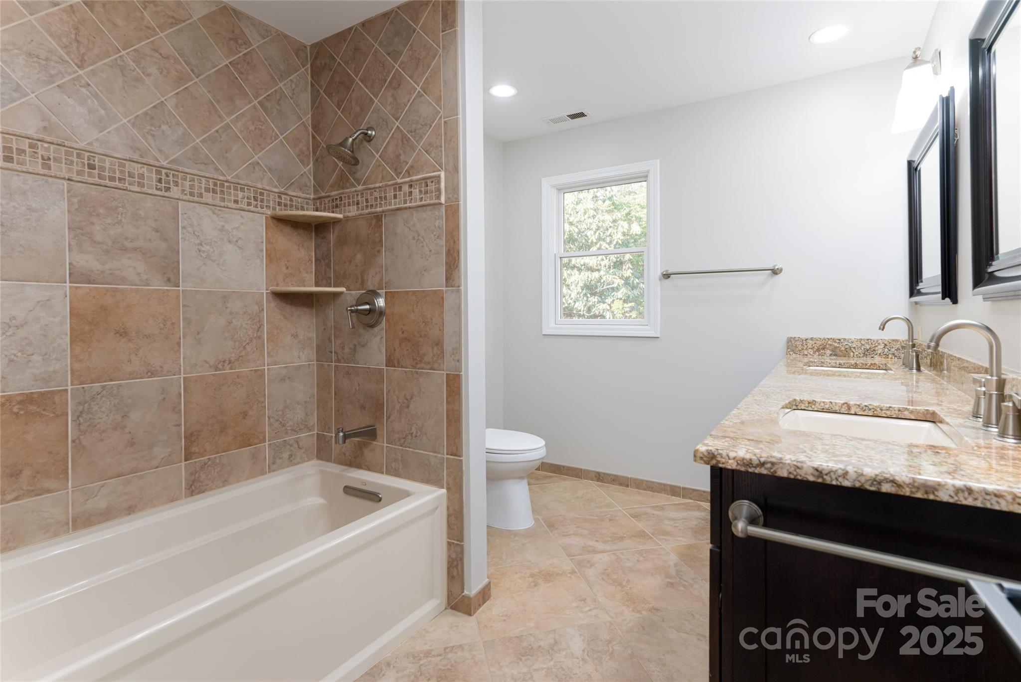 380 Old Powell Road Property Photo 34