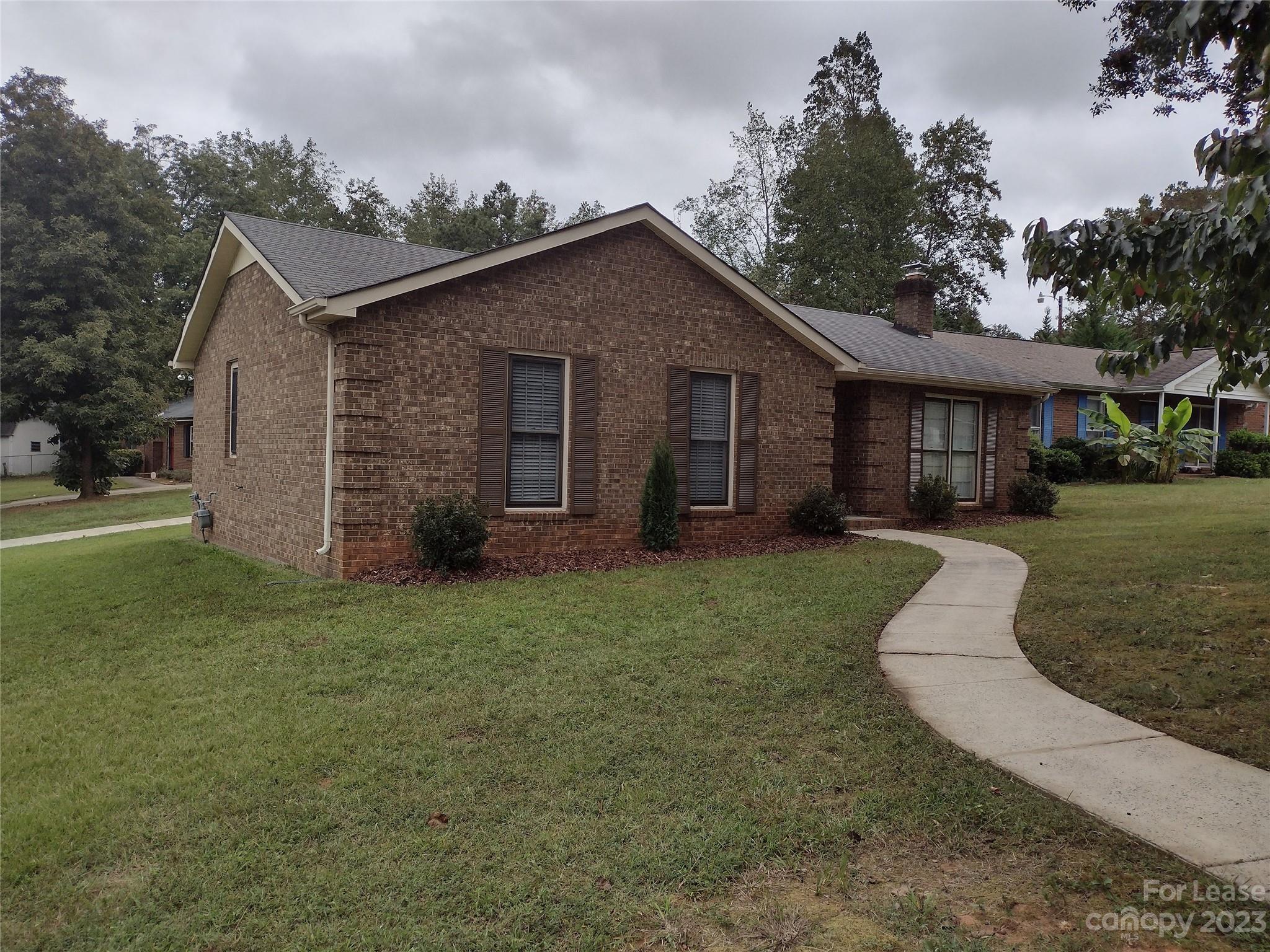 9720 Stillwater Lane Property Photo 1