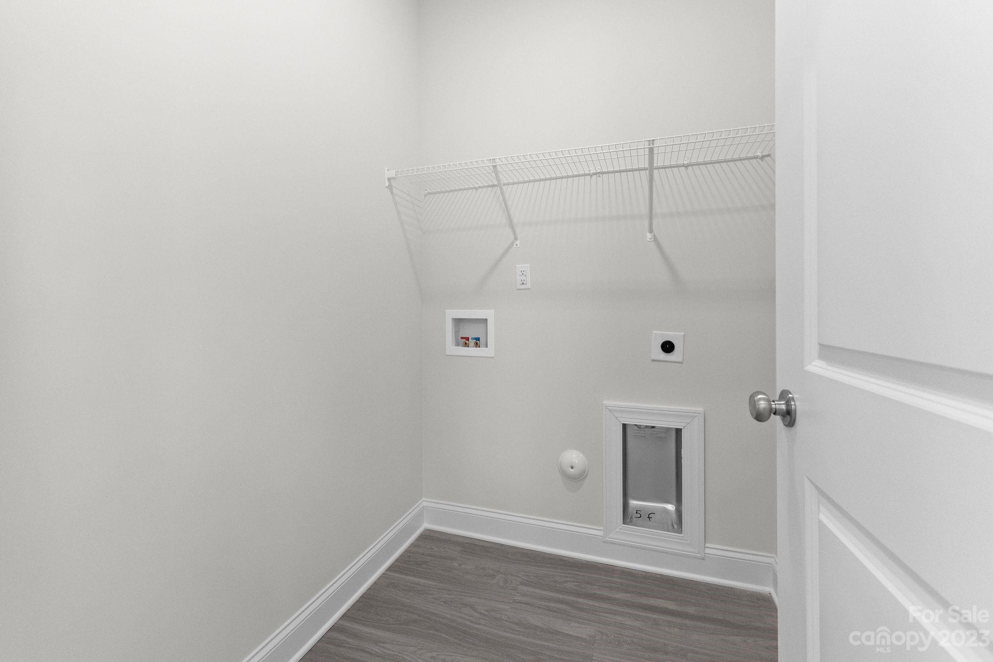 203 E Florida Avenue Property Photo 18
