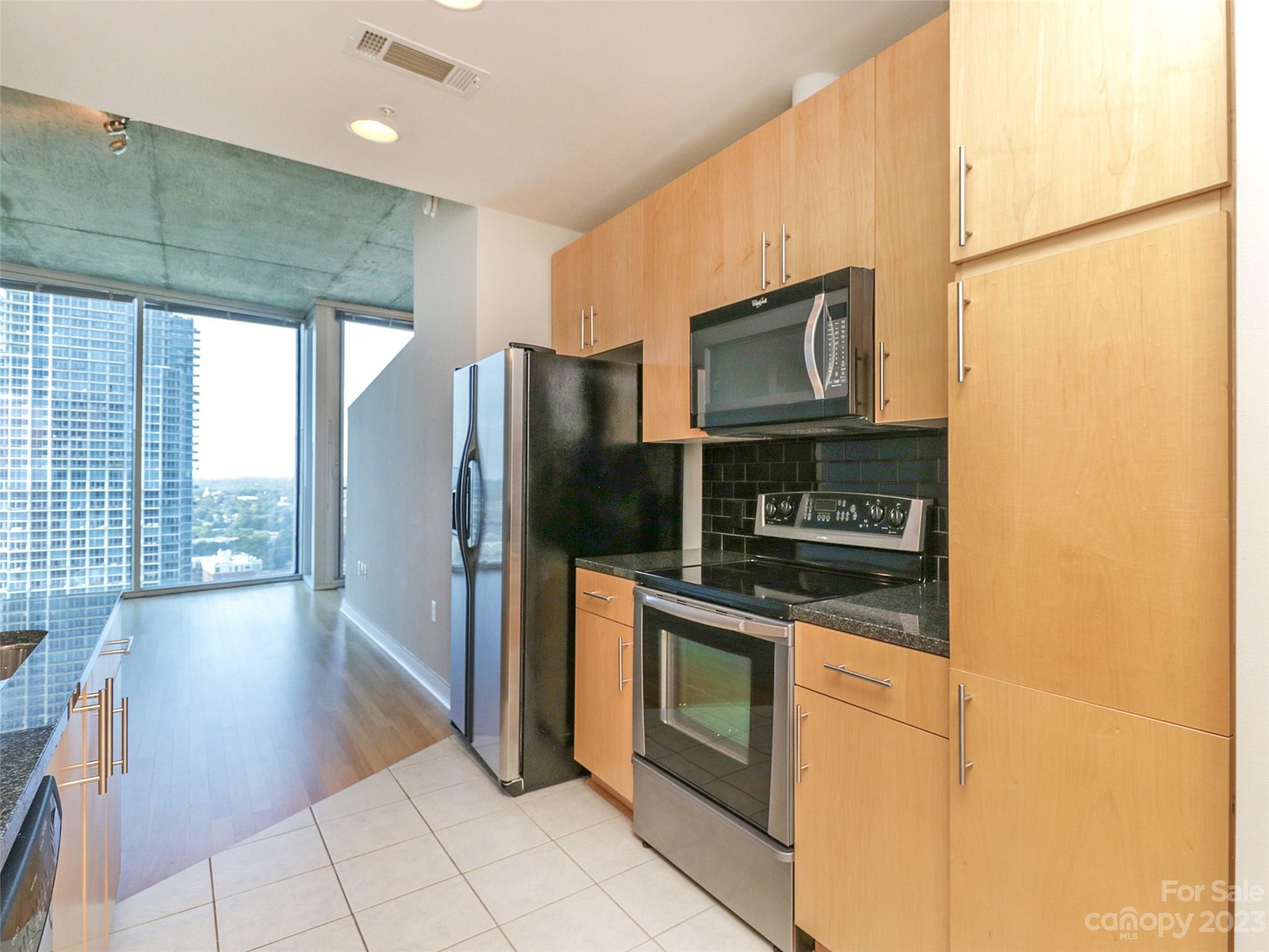 210 N Church Street 2206 Property Photo 8