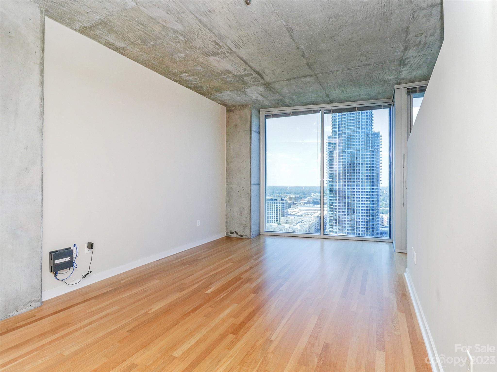 210 N Church Street 2206 Property Photo 16