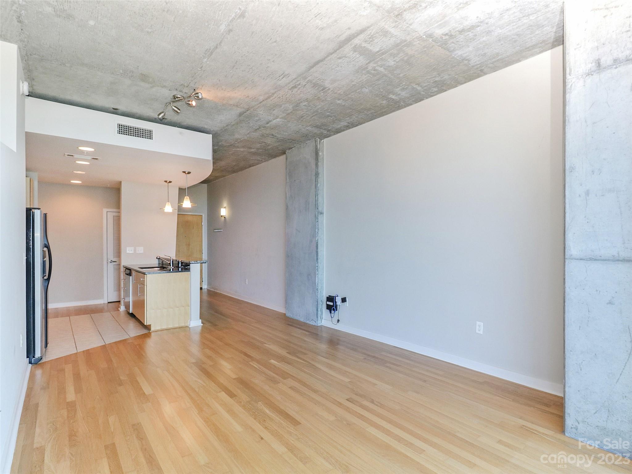 210 N Church Street 2206 Property Photo 19
