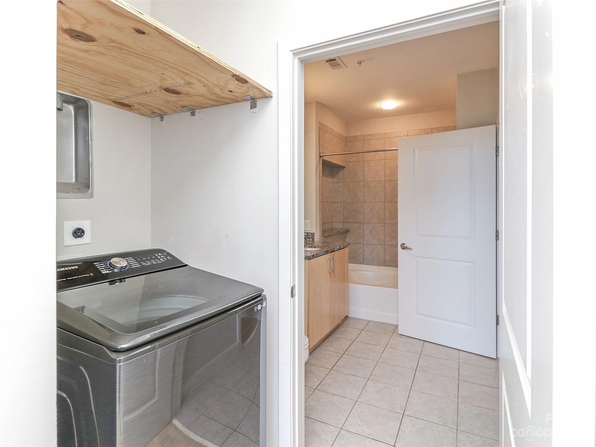 210 N Church Street 2206 Property Photo 27