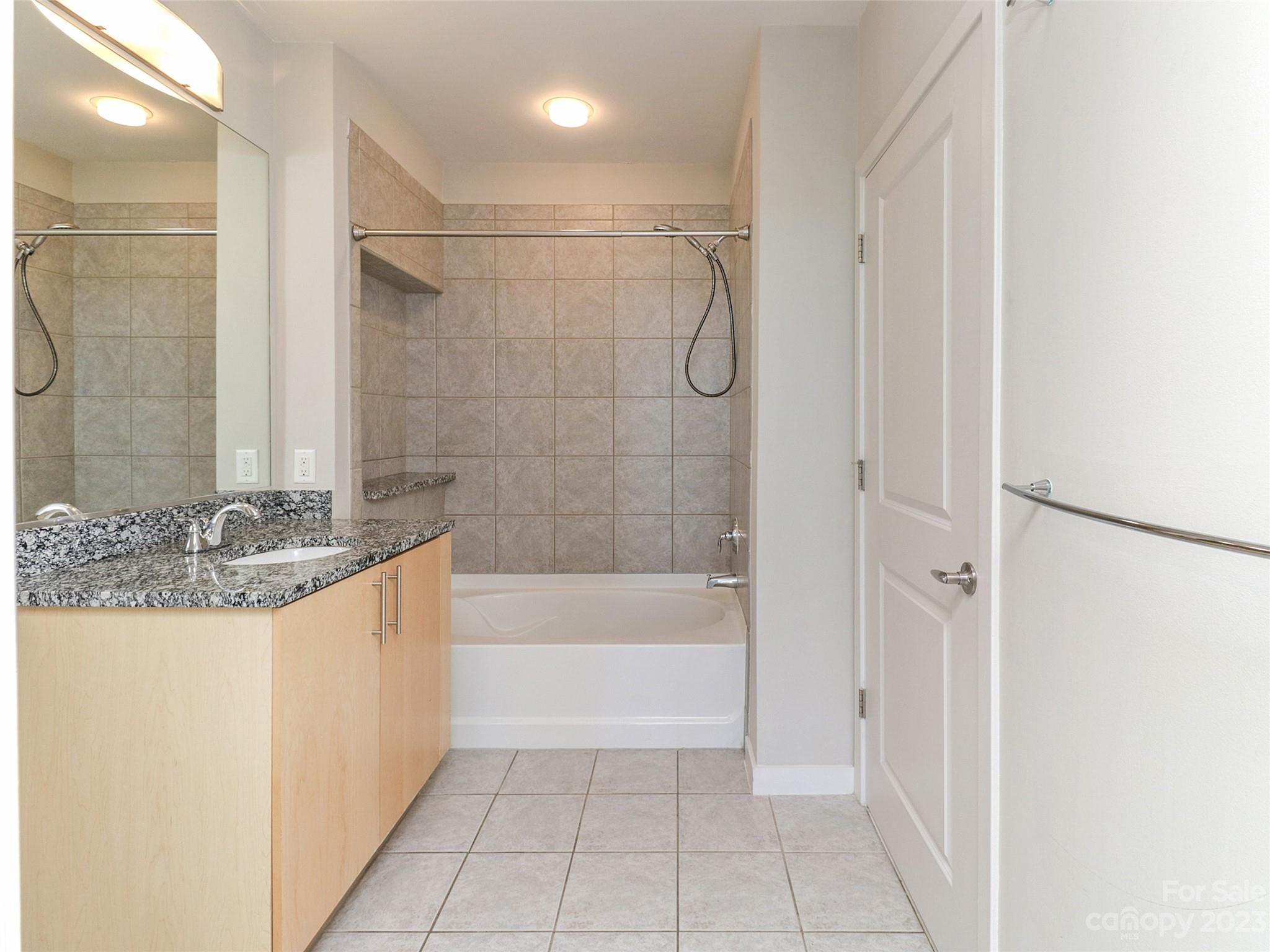 210 N Church Street 2206 Property Photo 29