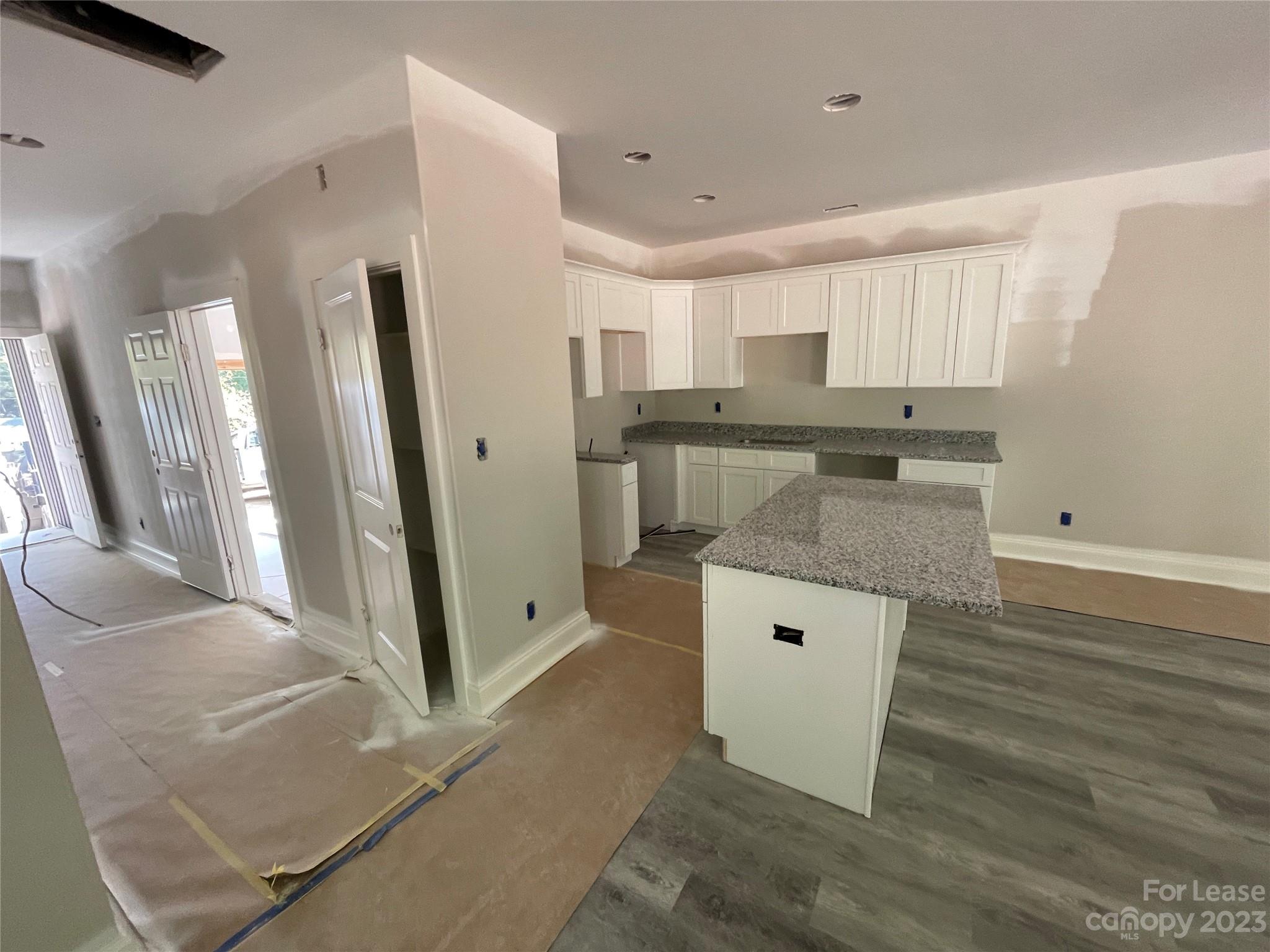 3987 Flat Rock Road Property Photo 4