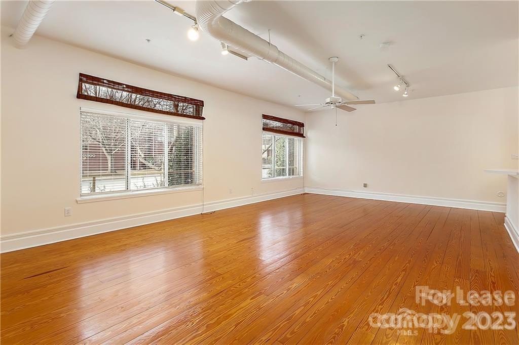 404 N Laurel Avenue 9 Property Photo 5