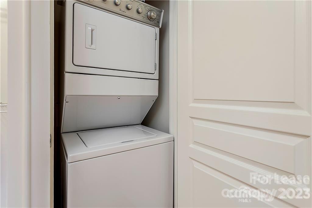 404 N Laurel Avenue 9 Property Photo 9