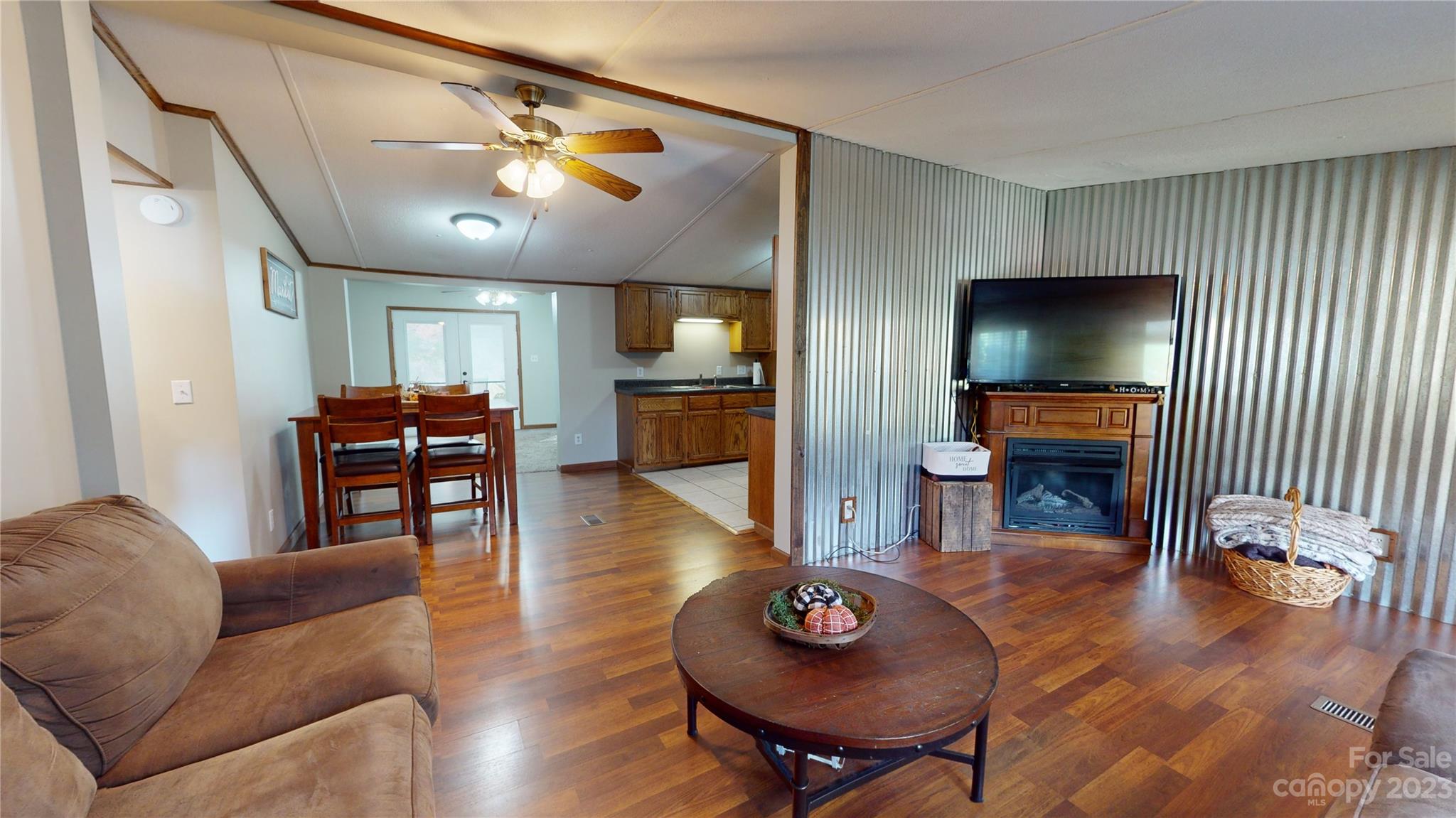 777 Brady Circle Property Photo 10