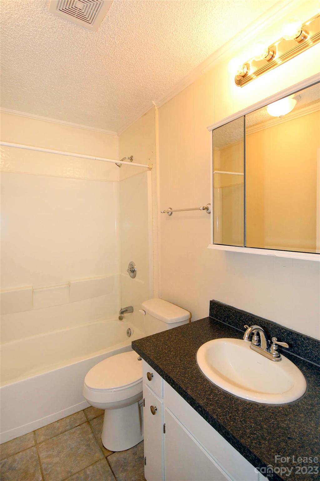166 Lakeview Shores Loop Property Photo 17