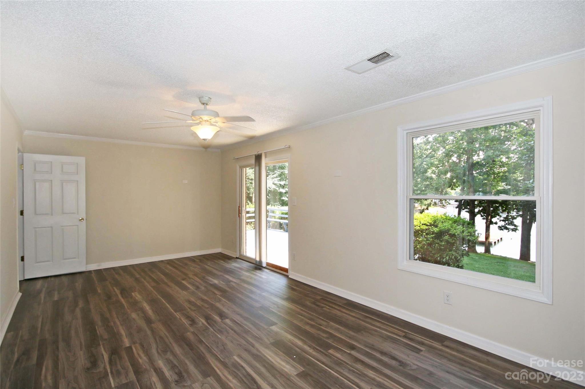 166 Lakeview Shores Loop Property Photo 18