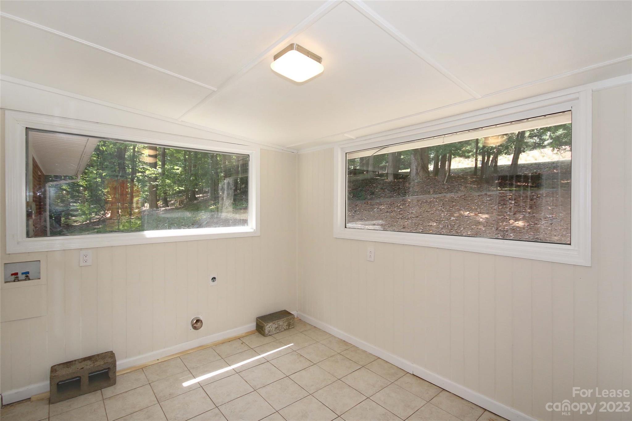 166 Lakeview Shores Loop Property Photo 19