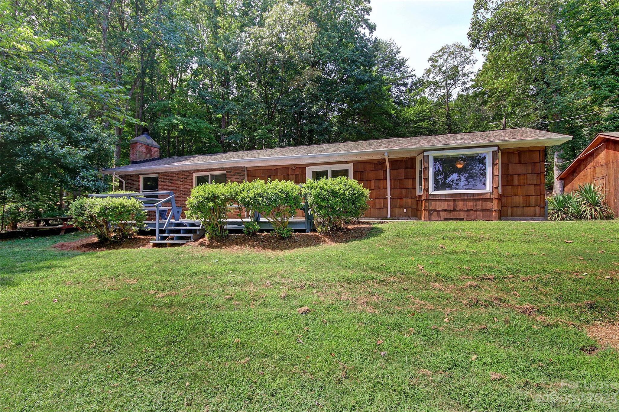 166 Lakeview Shores Loop Property Photo 21