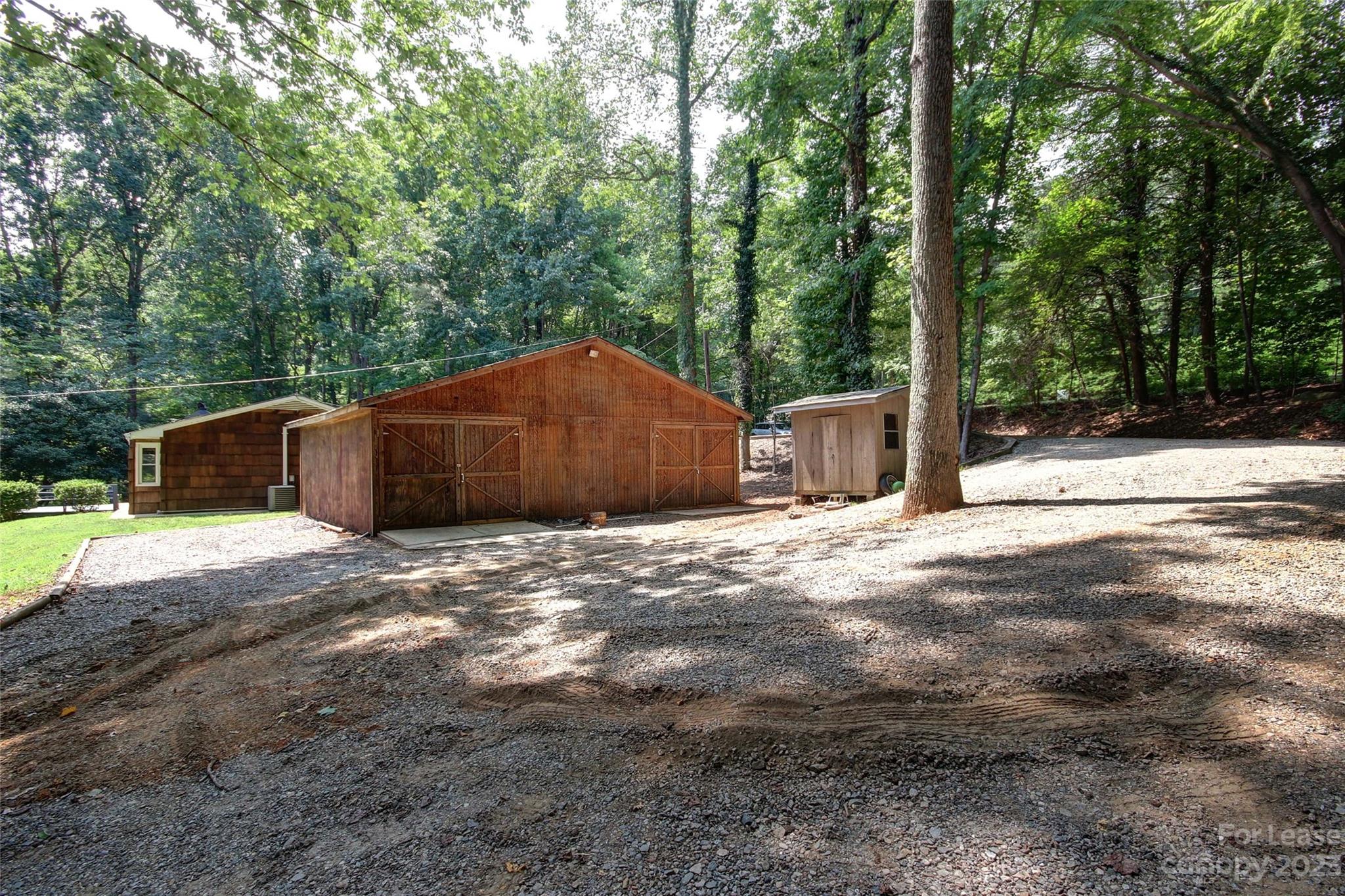 166 Lakeview Shores Loop Property Photo 25