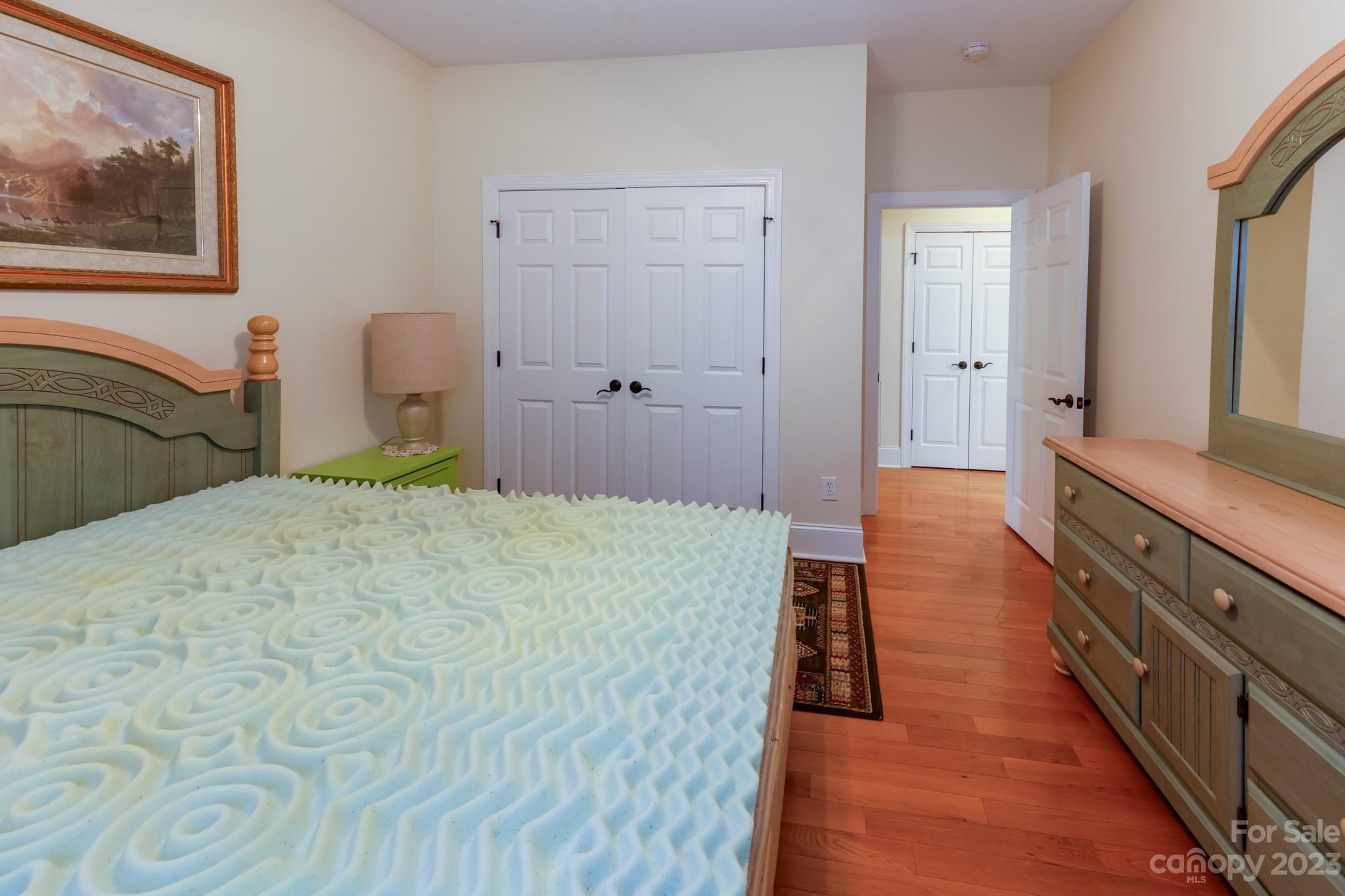 184 Knoll Court Property Photo 22