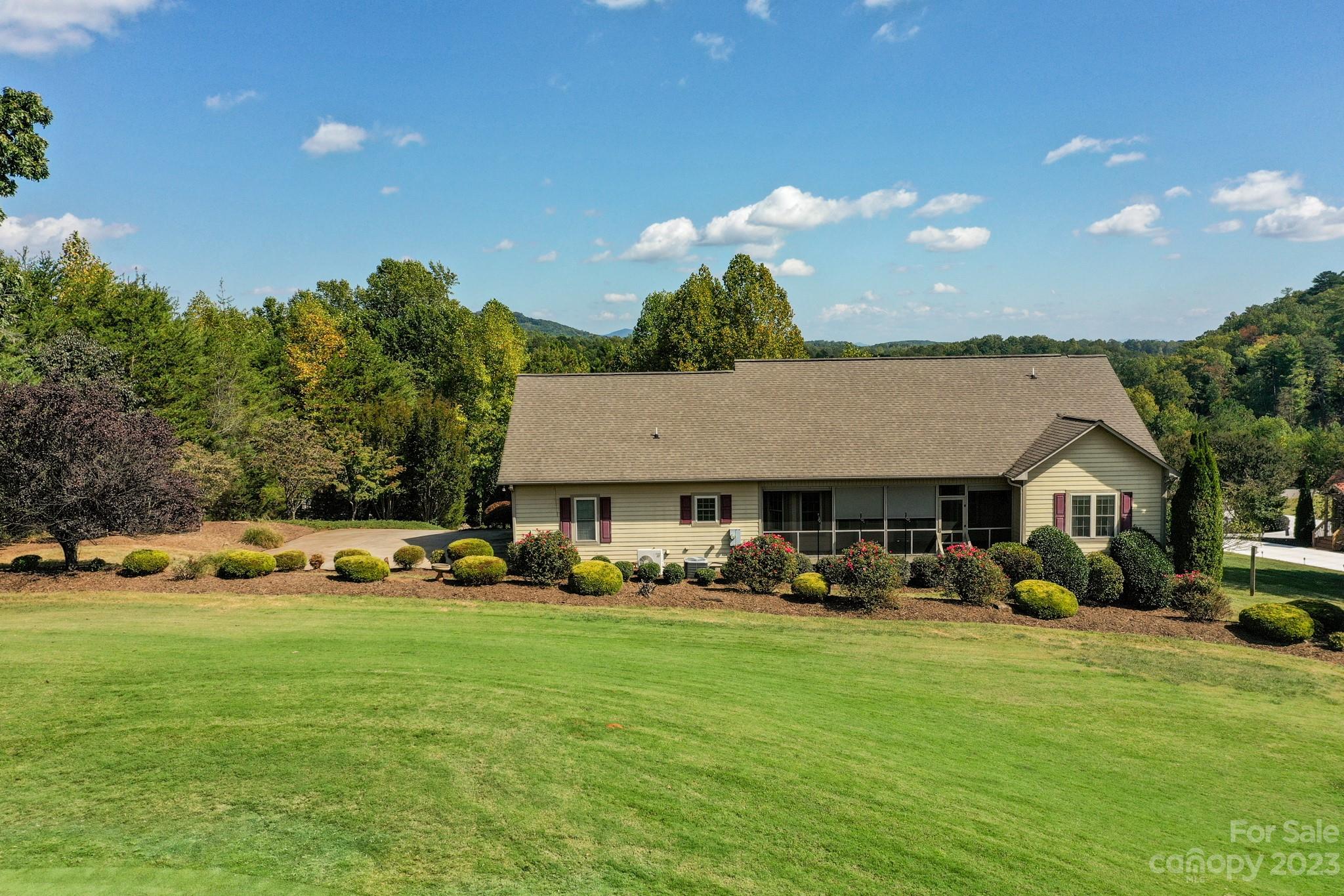 184 Knoll Court Property Photo 32