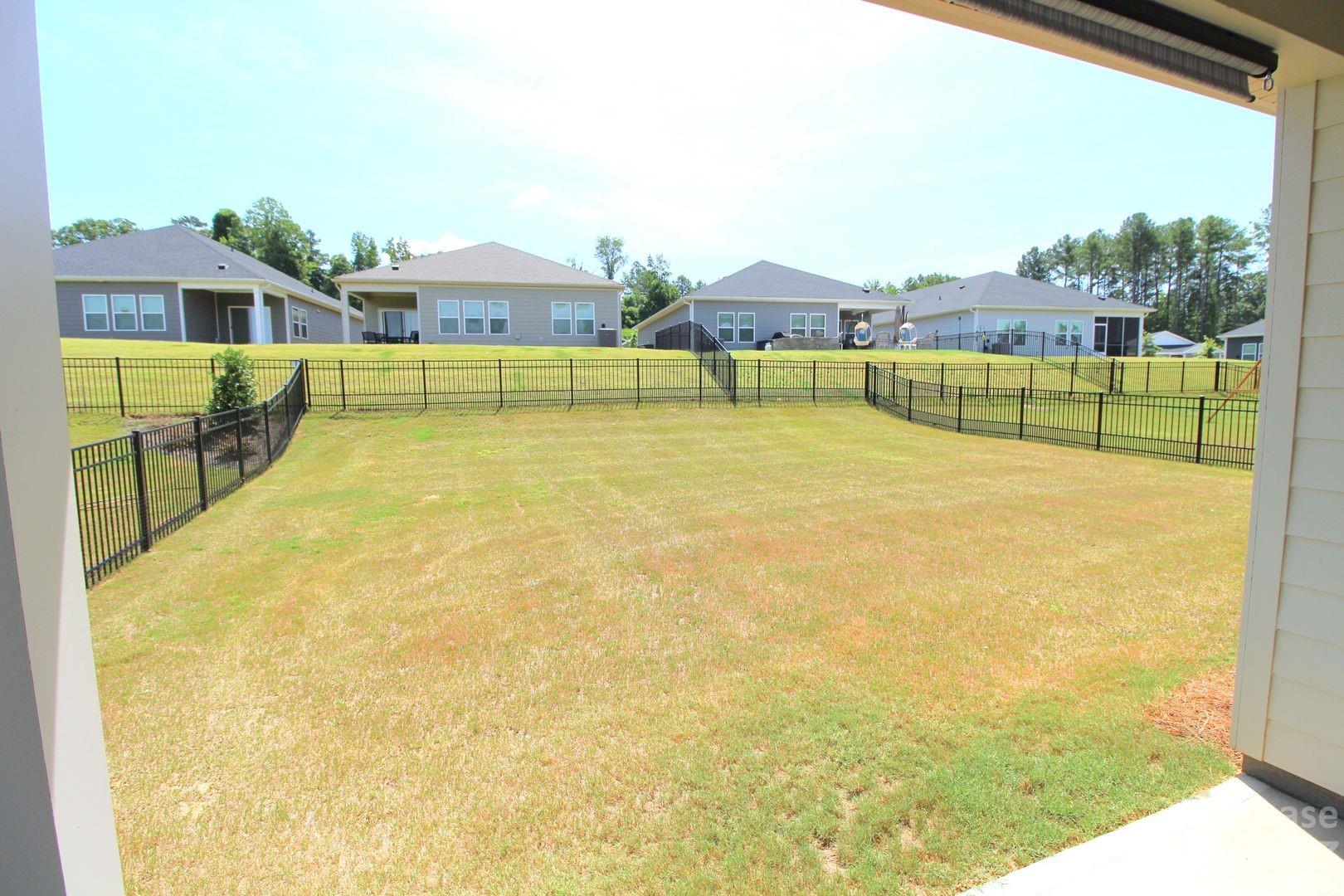 9010 Pennegrove Circle Property Photo 15