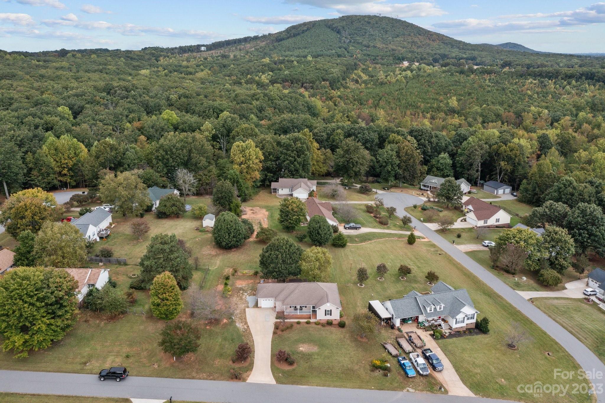 3858 Ashland Drive Property Photo 8