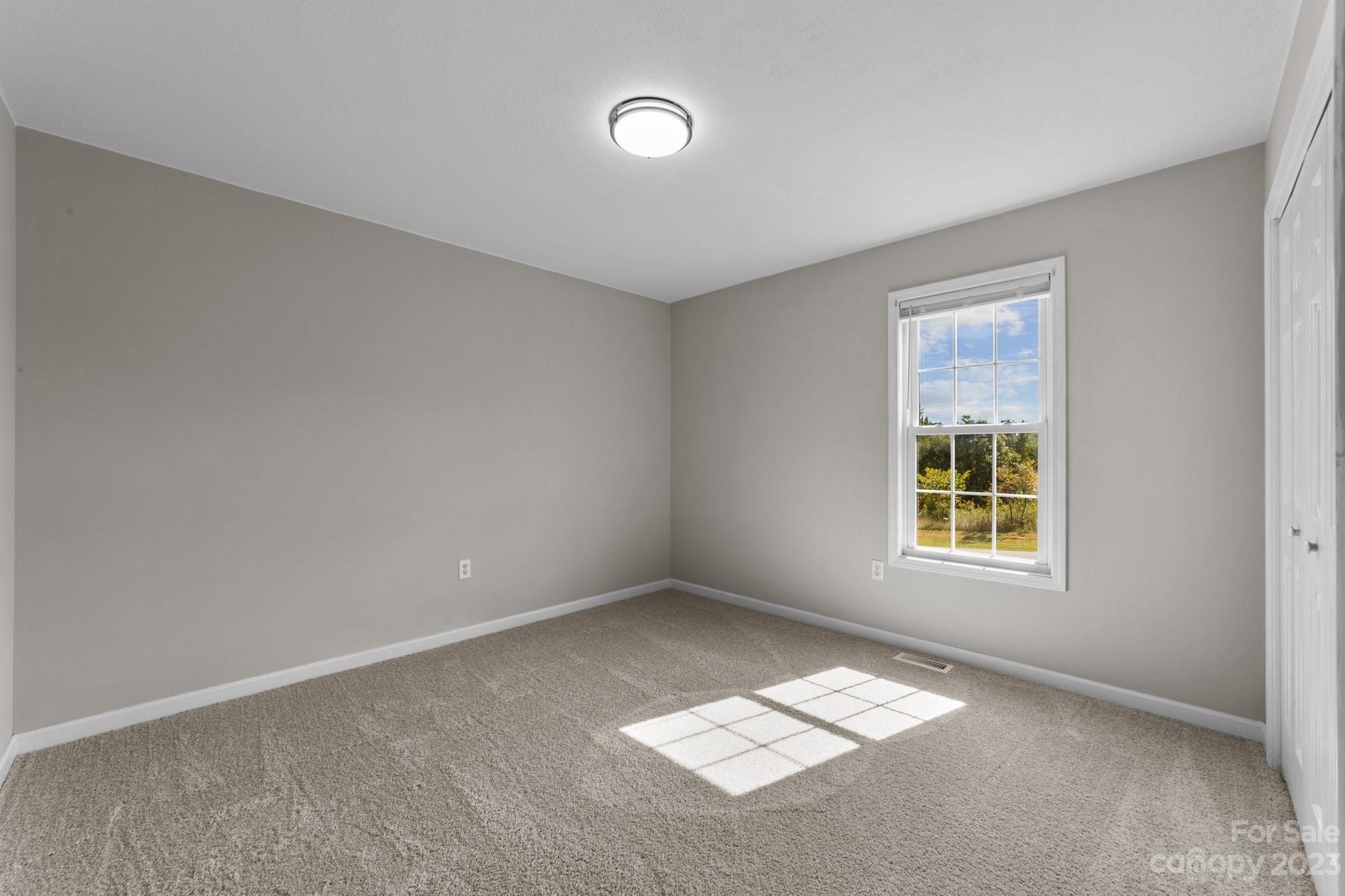 3858 Ashland Drive Property Photo 30