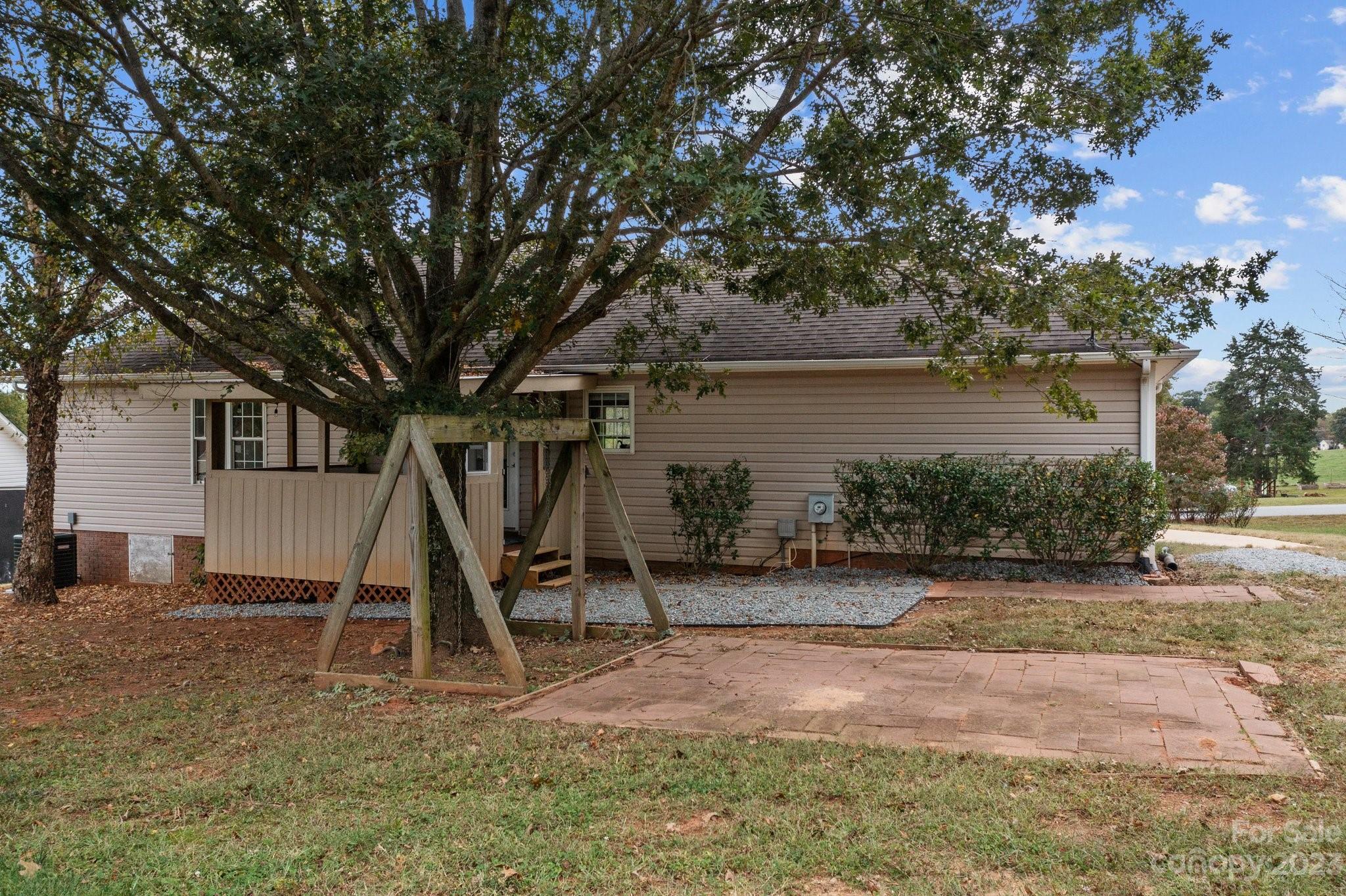 3858 Ashland Drive Property Photo 35