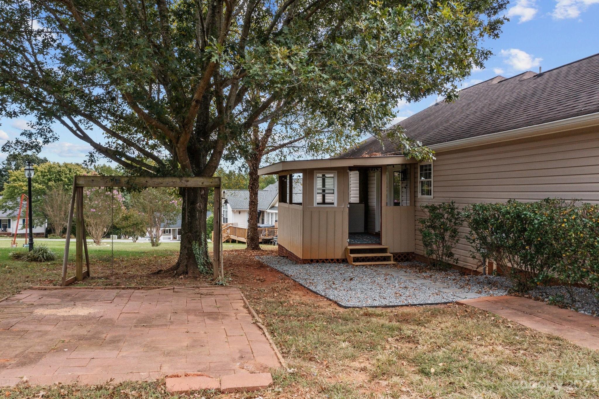 3858 Ashland Drive Property Photo 36