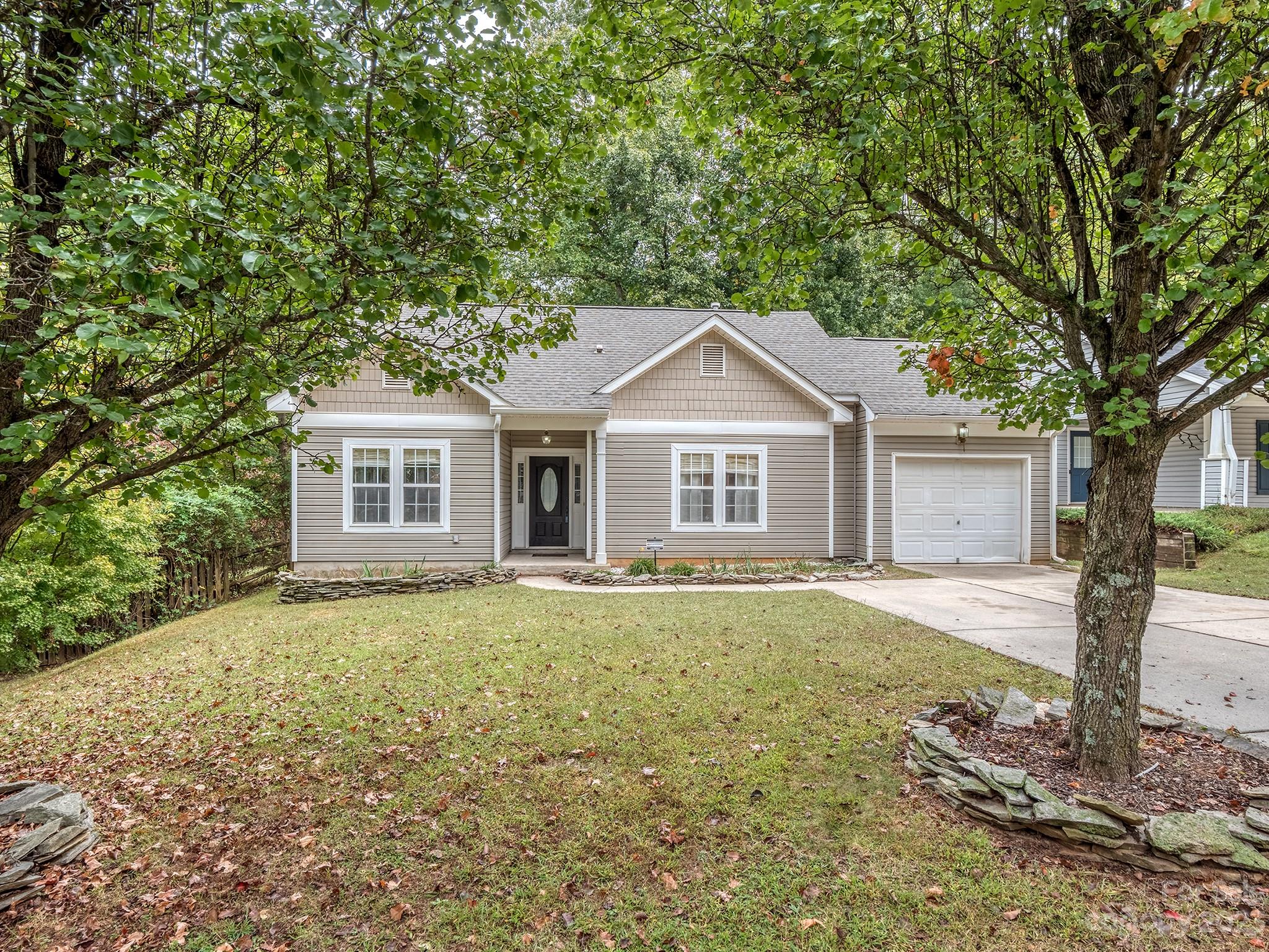 8328 Highlander Court Property Photo 1