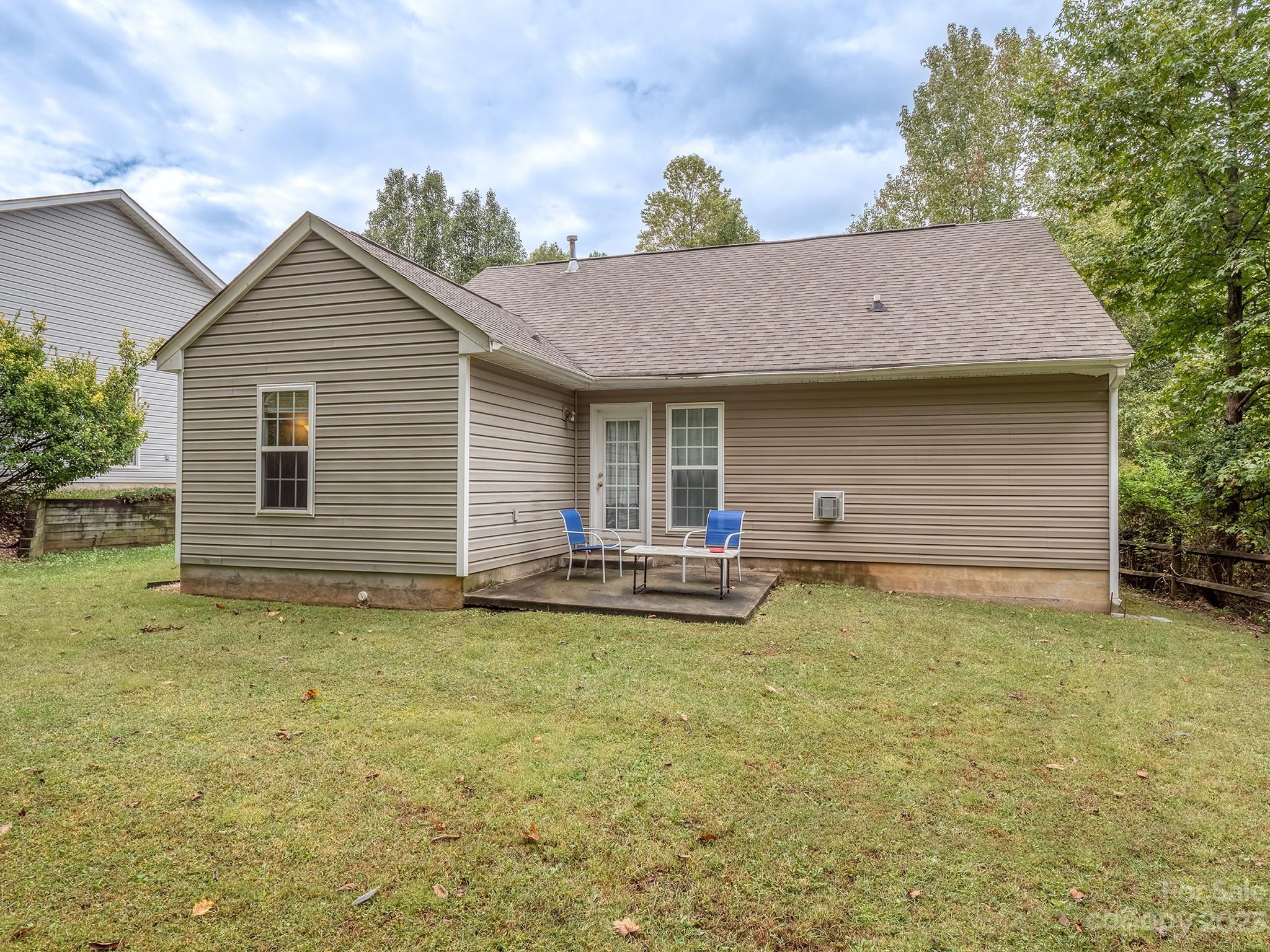8328 Highlander Court Property Photo 2
