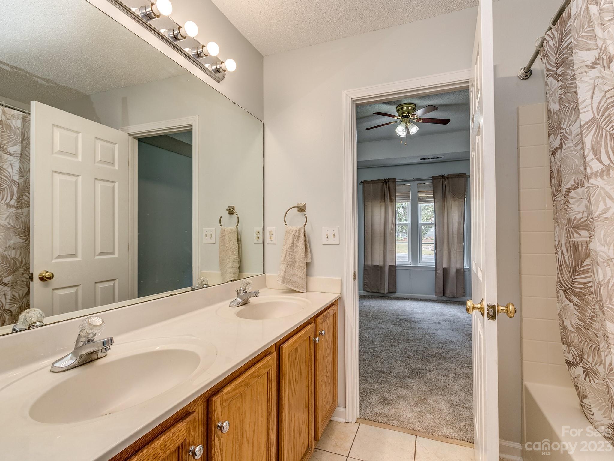 8328 Highlander Court Property Photo 14