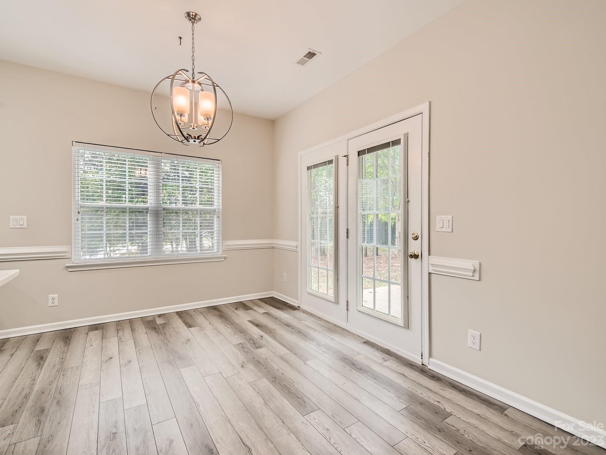 6805 Sweetfield Drive Property Photo 6