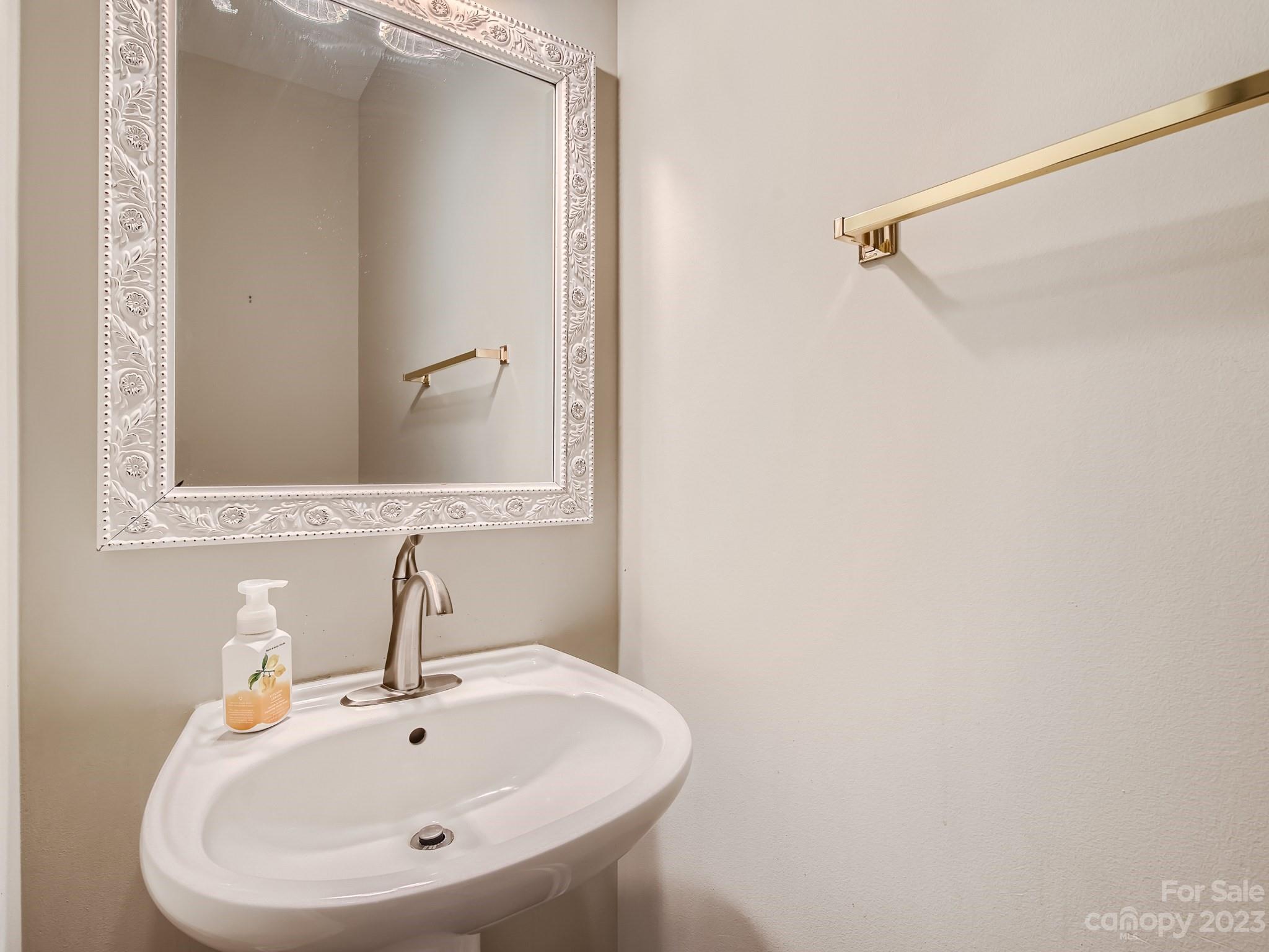 6805 Sweetfield Drive Property Photo 13