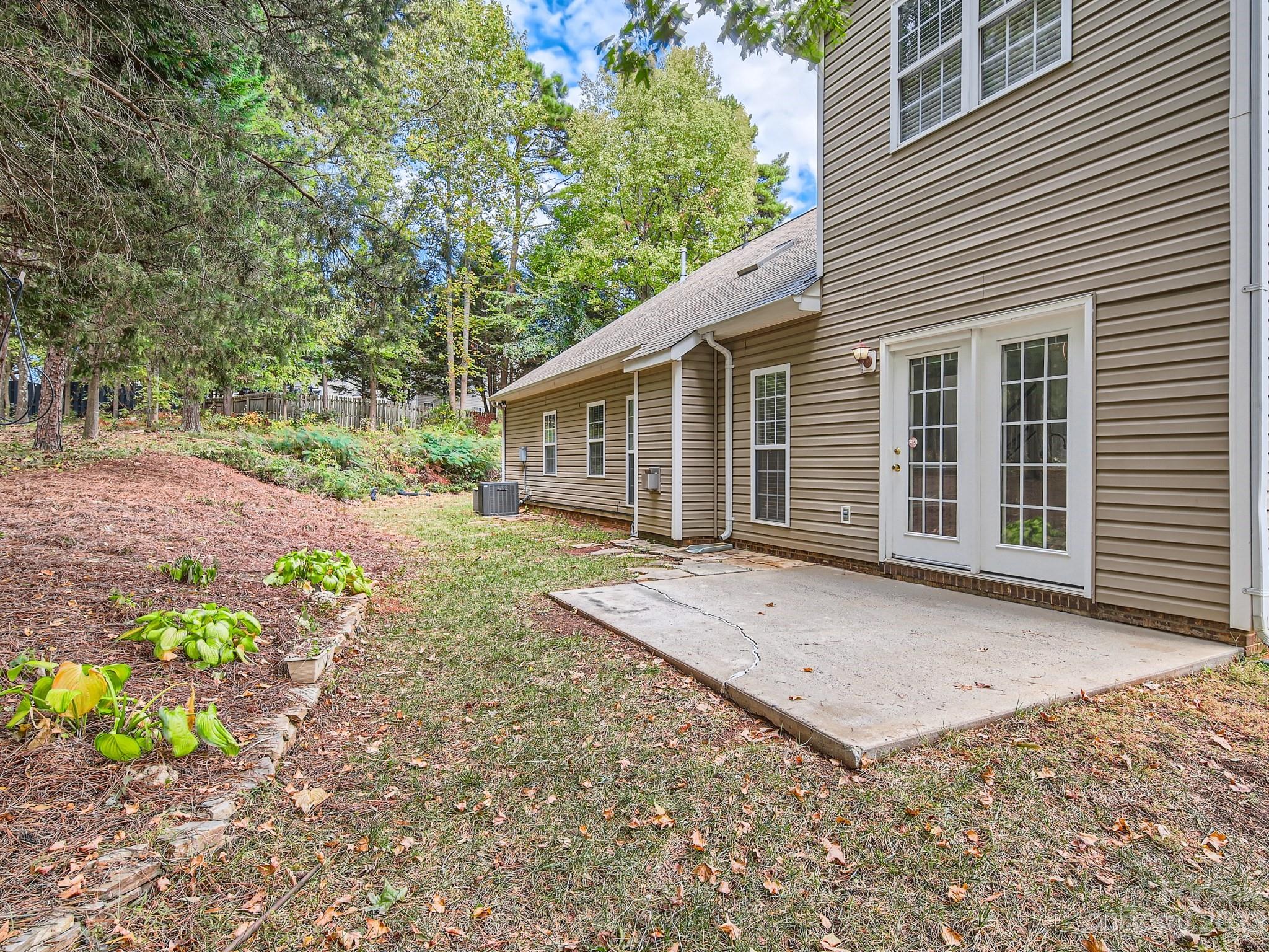 6805 Sweetfield Drive Property Photo 25