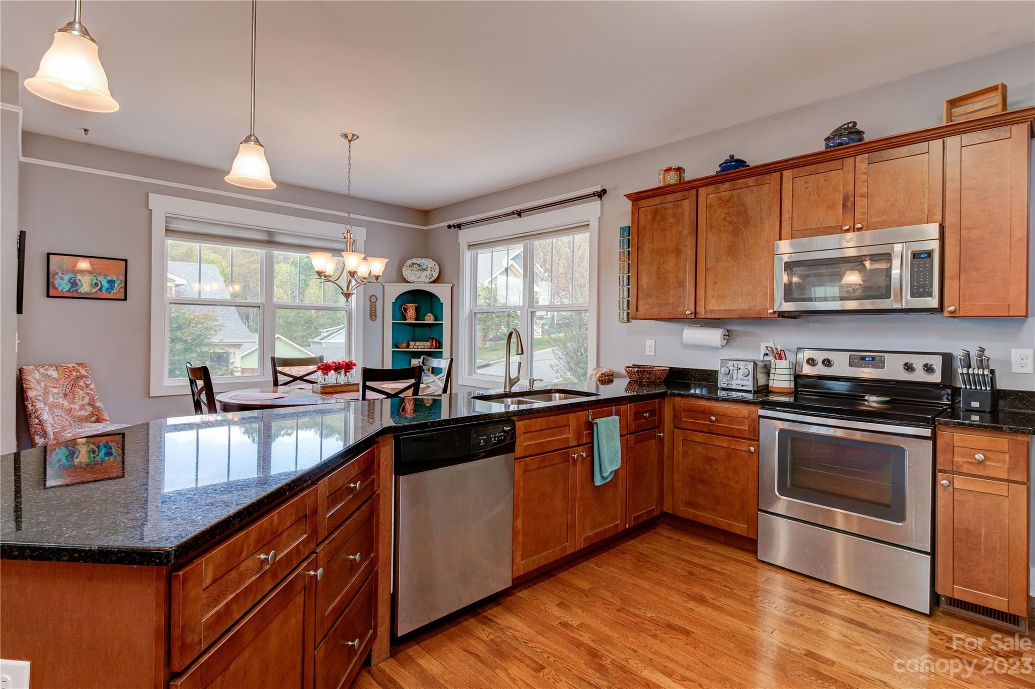 17 Byrdcliffe Lane Property Photo 8