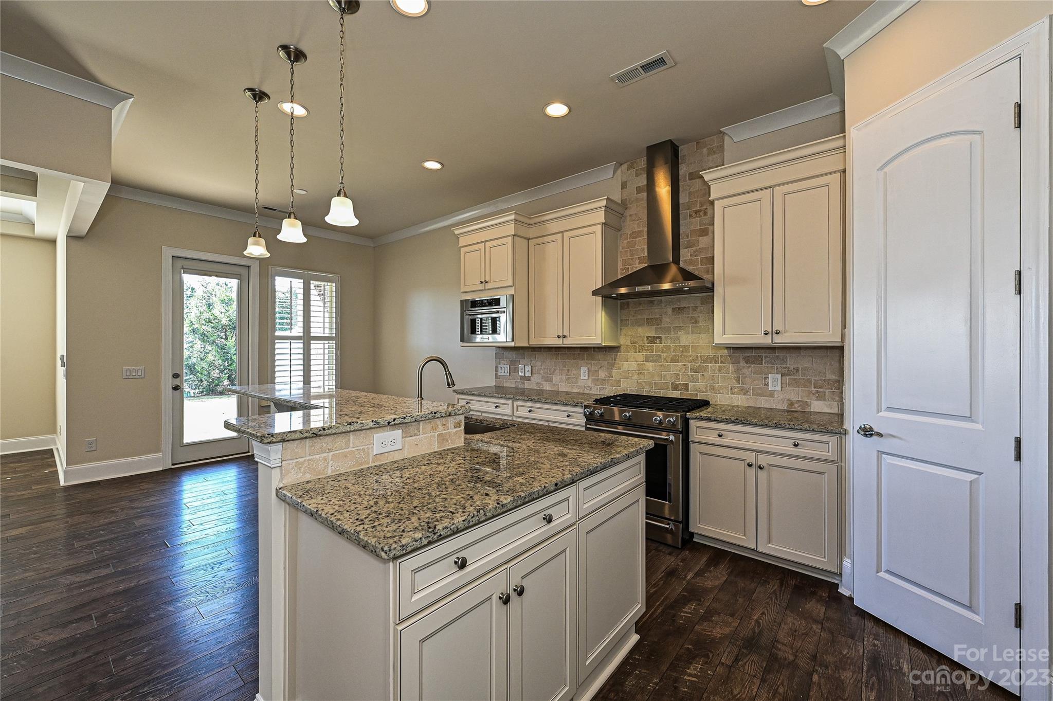 7003 Henry Quincy Way Property Photo 12