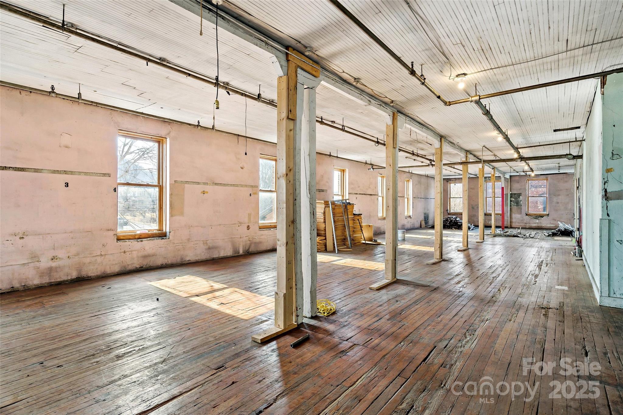 45 Depot Street Property Photo 27