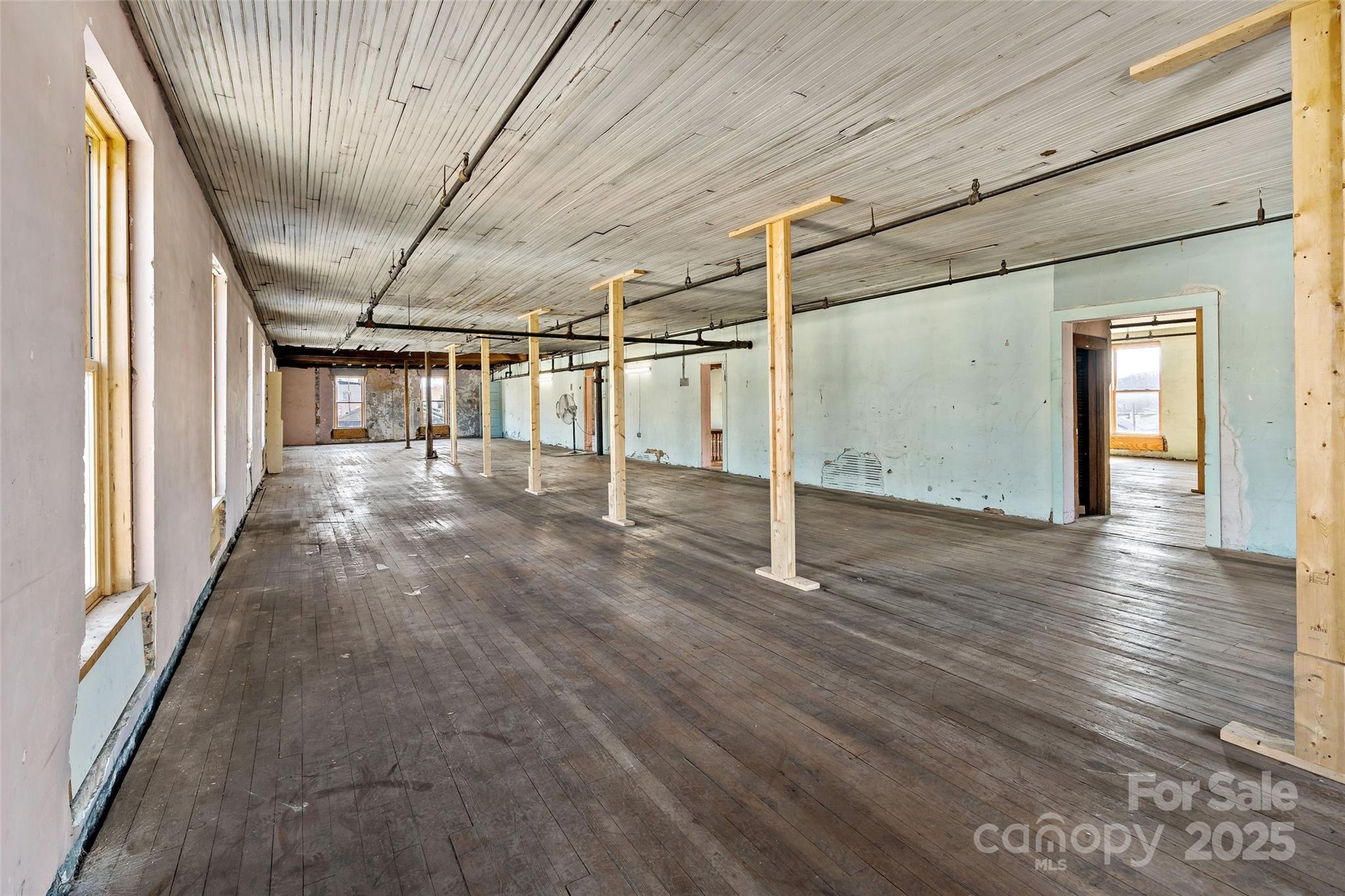 45 Depot Street Property Photo 35