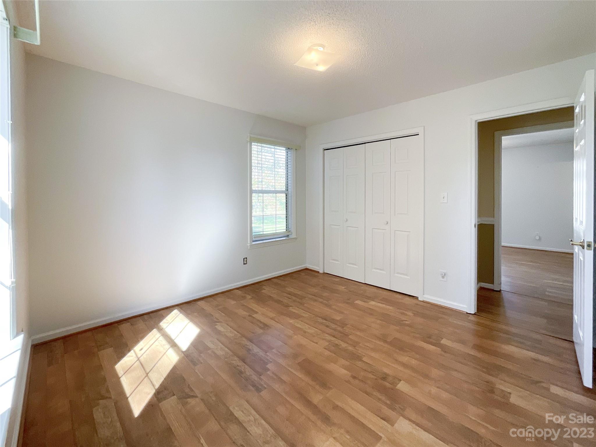 402 Cottonwood Circle Property Photo 15