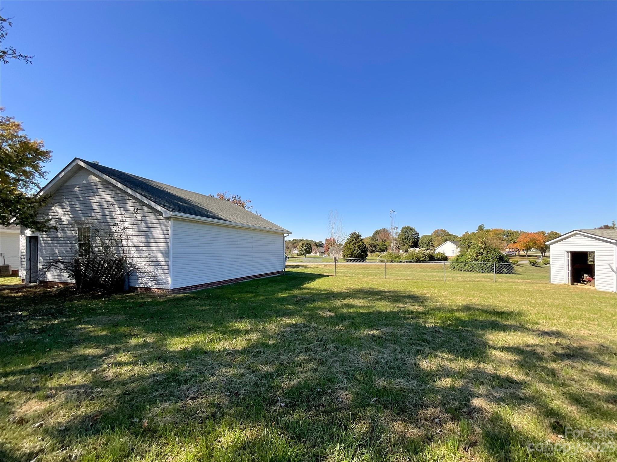 402 Cottonwood Circle Property Photo 26