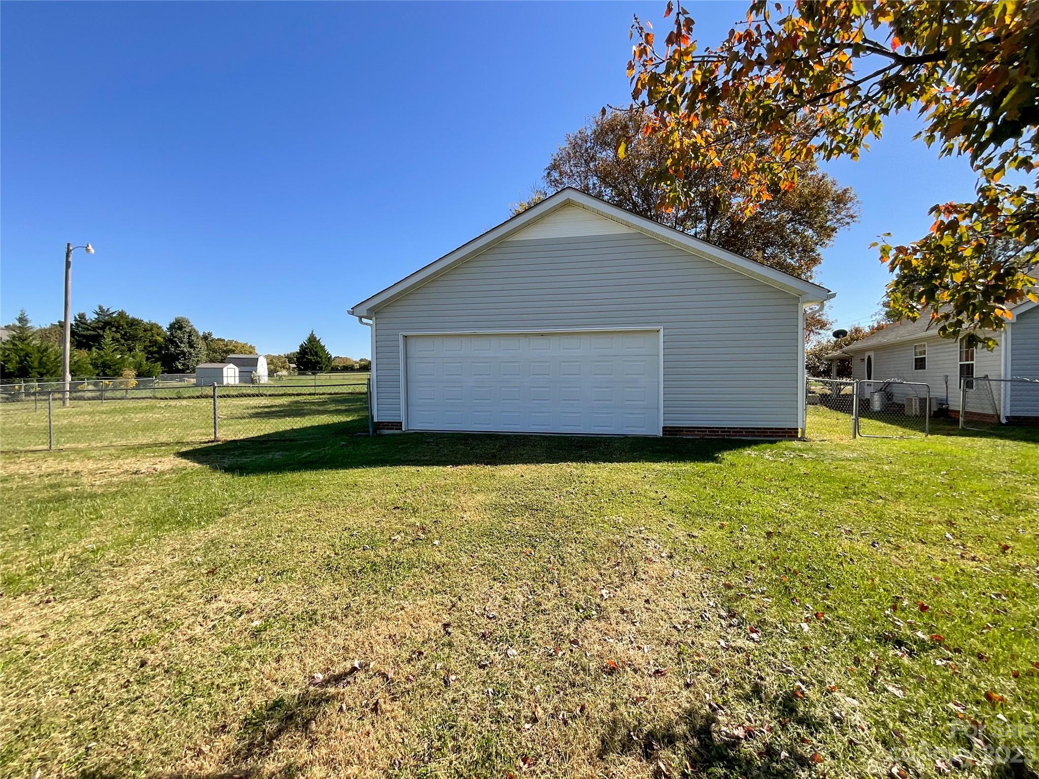 402 Cottonwood Circle Property Photo 28