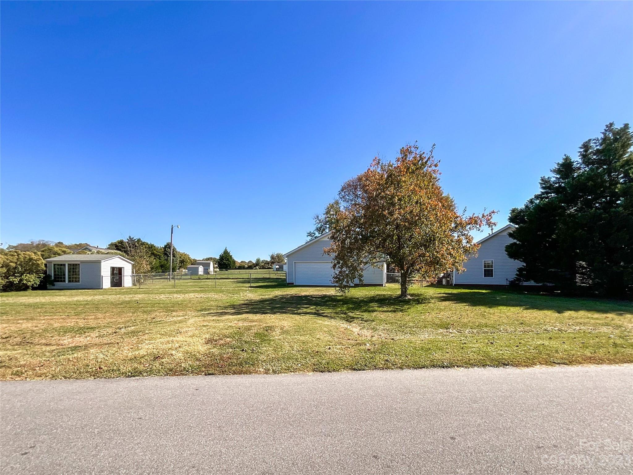 402 Cottonwood Circle Property Photo 30