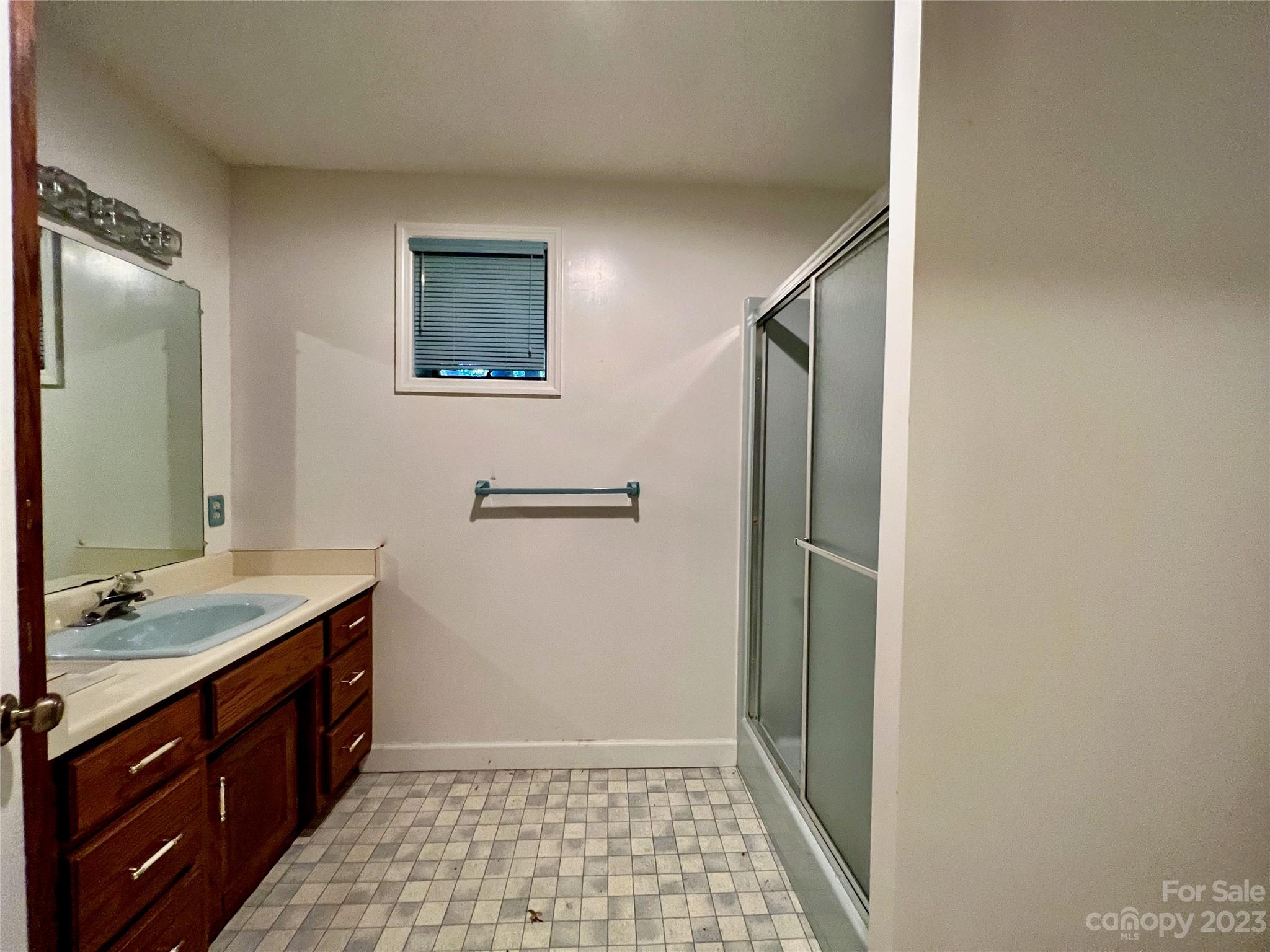 163 Dalonigei Court Property Photo 20