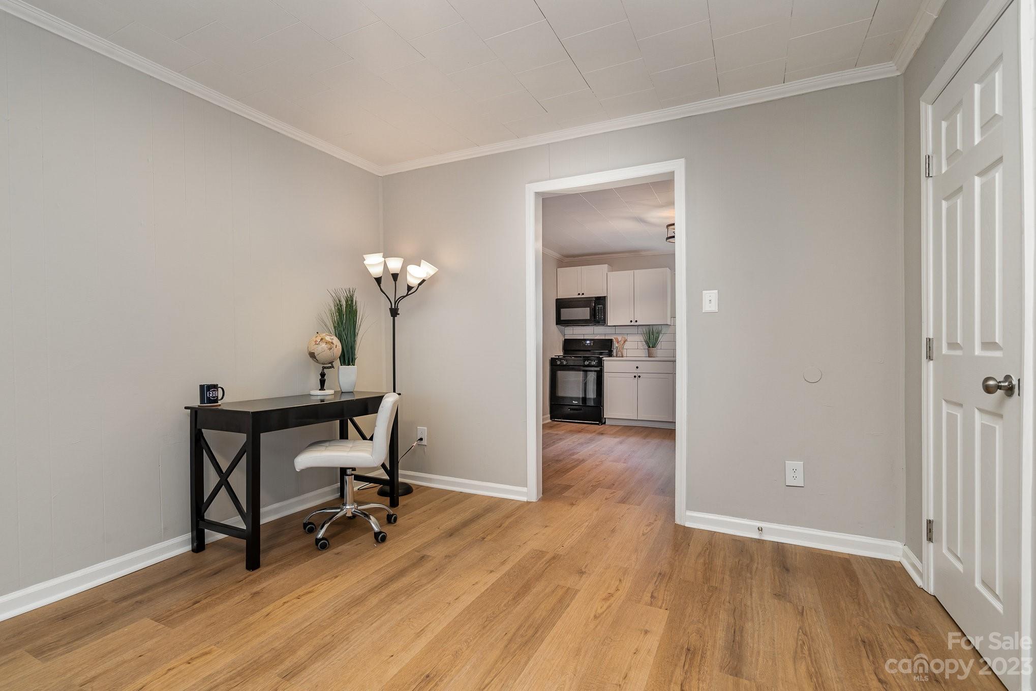 403 Doster Avenue Property Photo 10