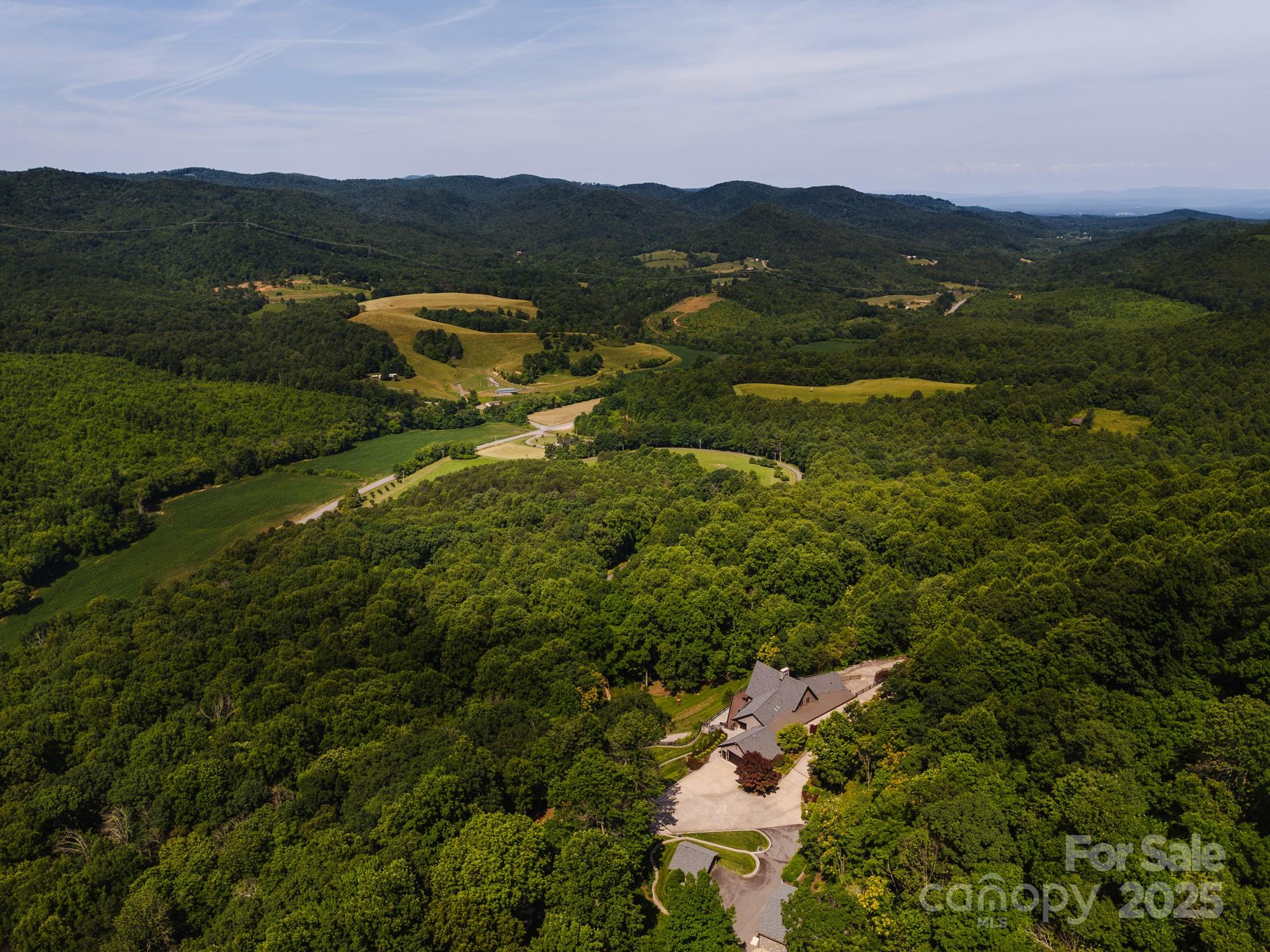 9259 Statesville Road Property Photo 4