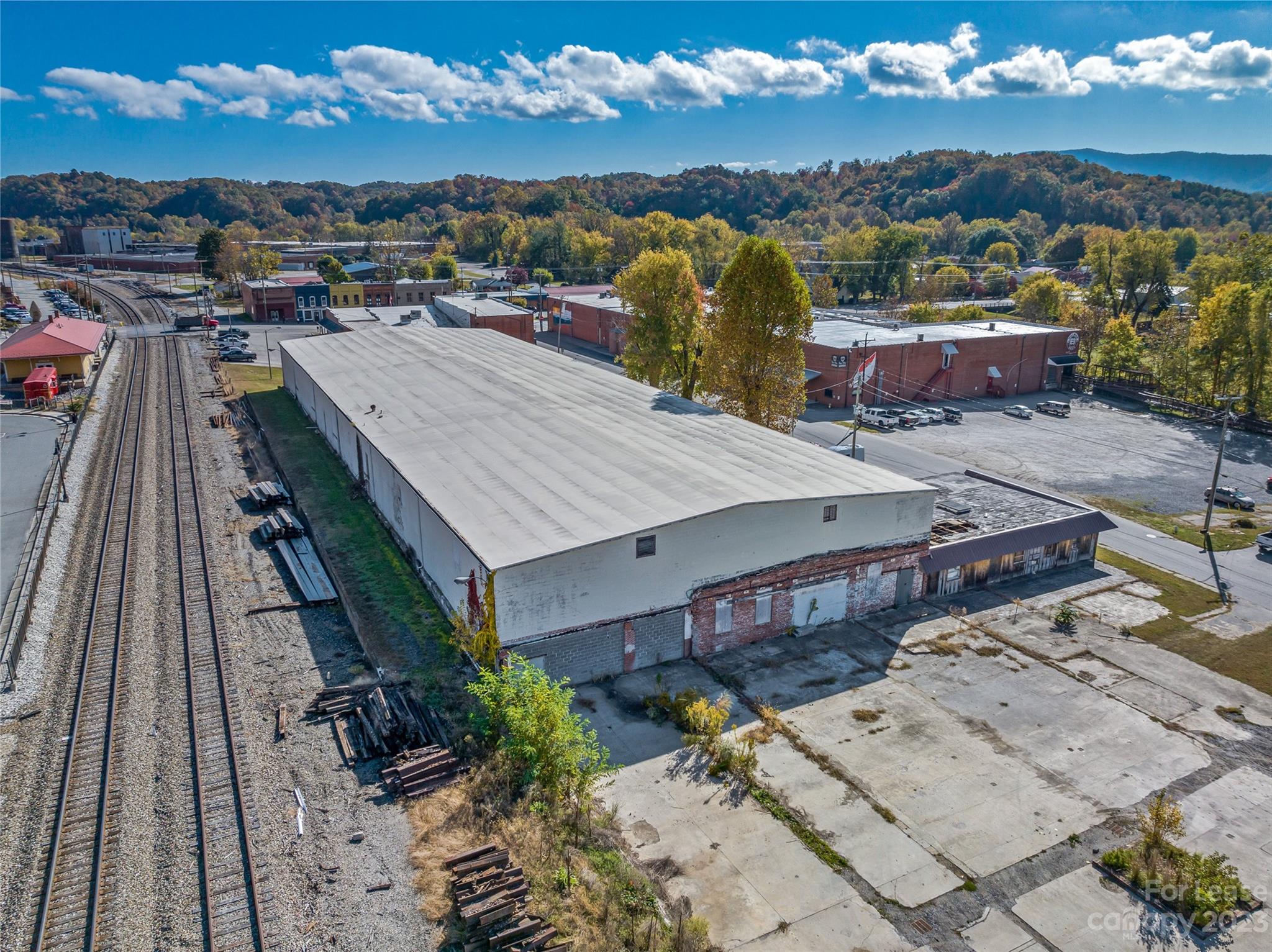 96 Commerce Street Property Photo 23