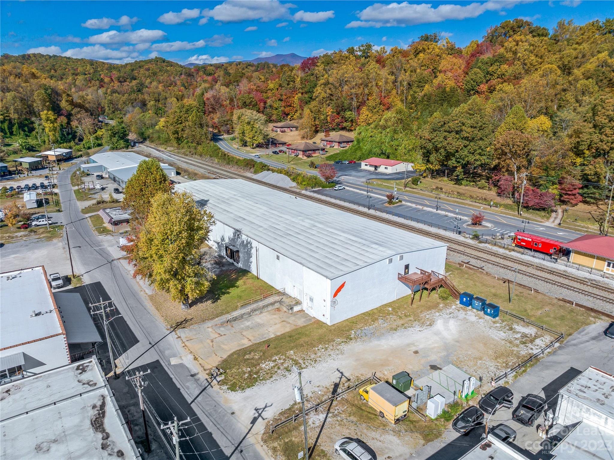 96 Commerce Street Property Photo 25