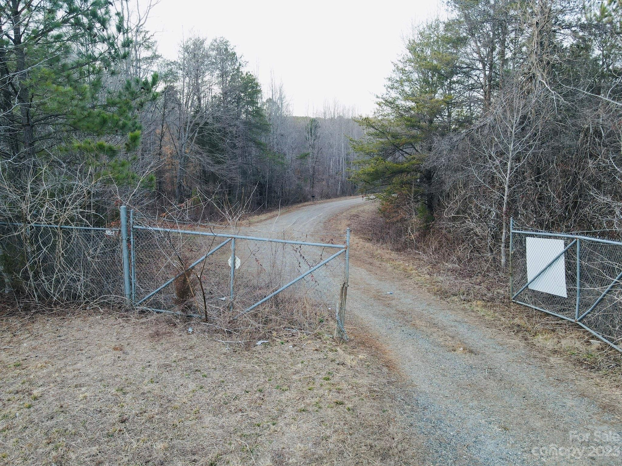 352 Sunnyview Drive Property Photo 17