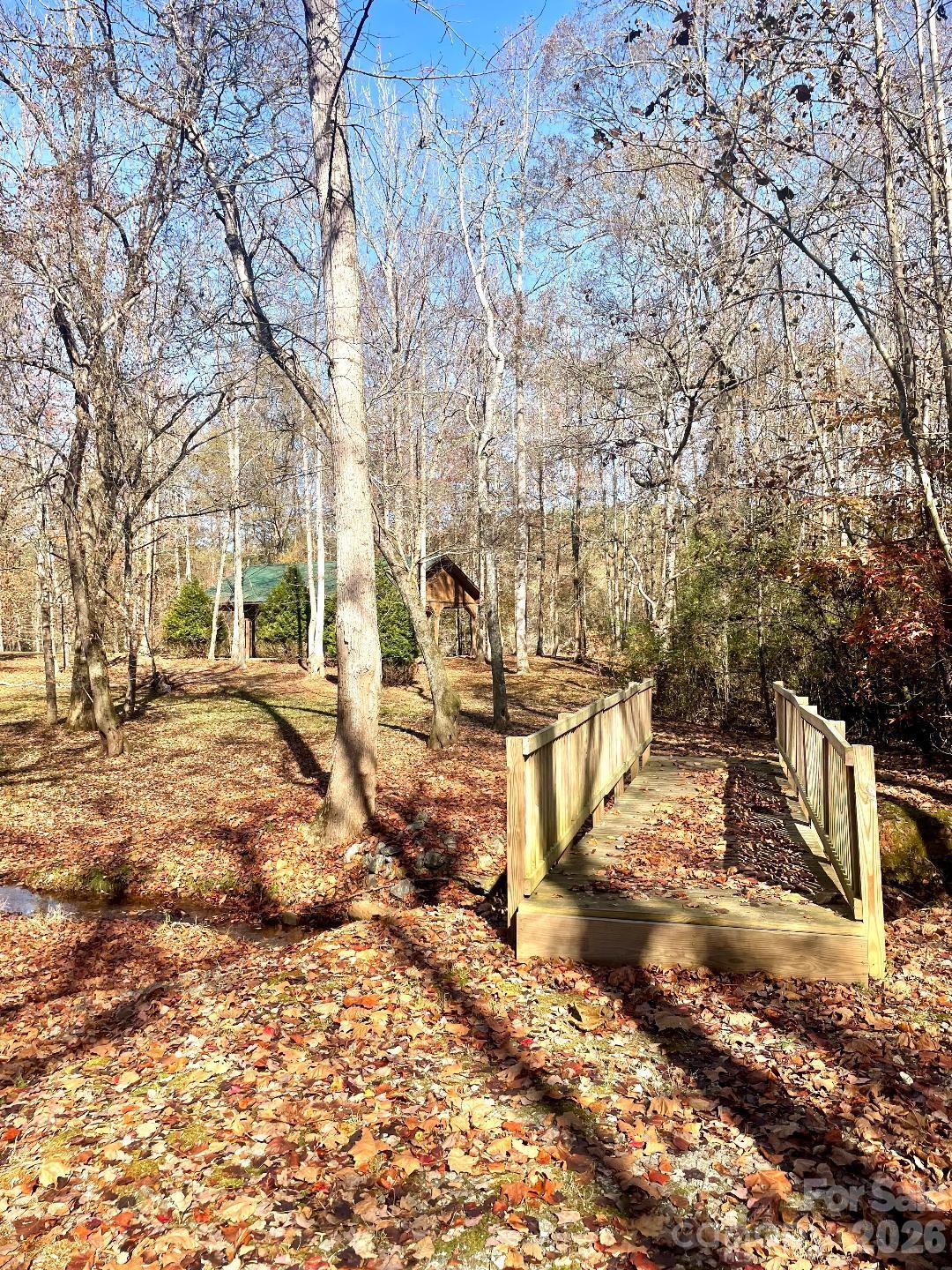 127 Whispering Pines Lane 70a Property Photo 15