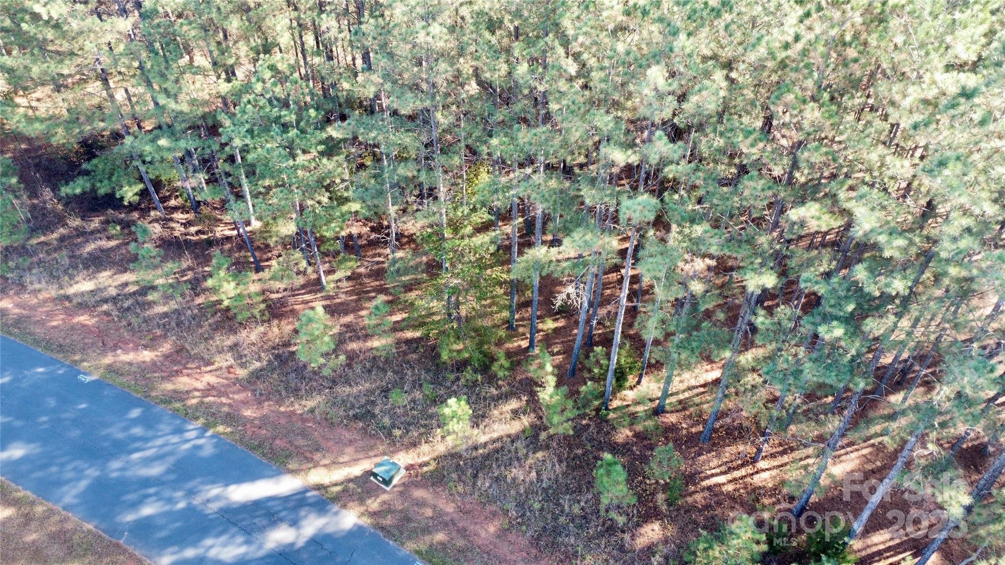 127 Whispering Pines Lane 70a Property Photo 22