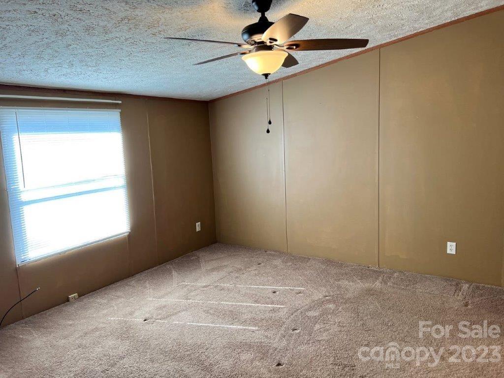 1123 Mcree Heights Circle Property Photo 8