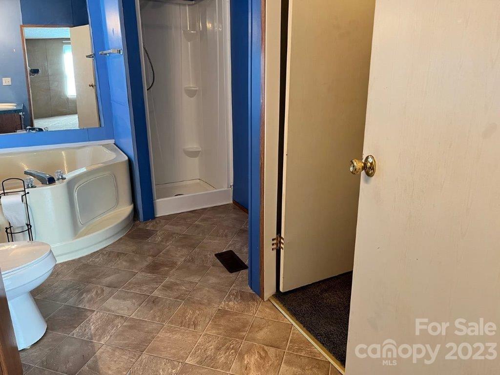 1123 Mcree Heights Circle Property Photo 10